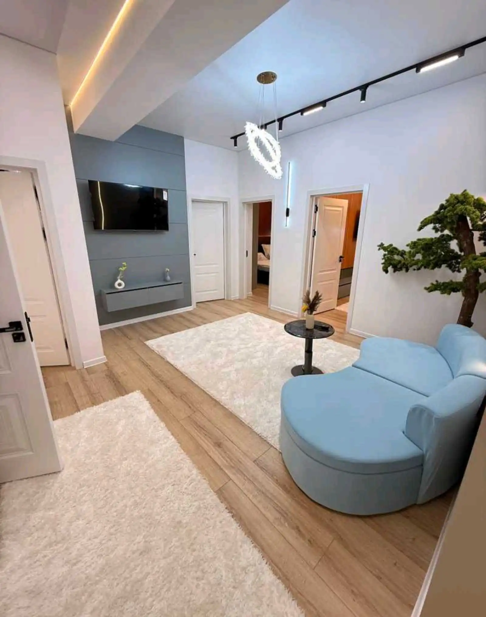 3-к квартира, 11 этаж, 92 м², Исмоил Сомони