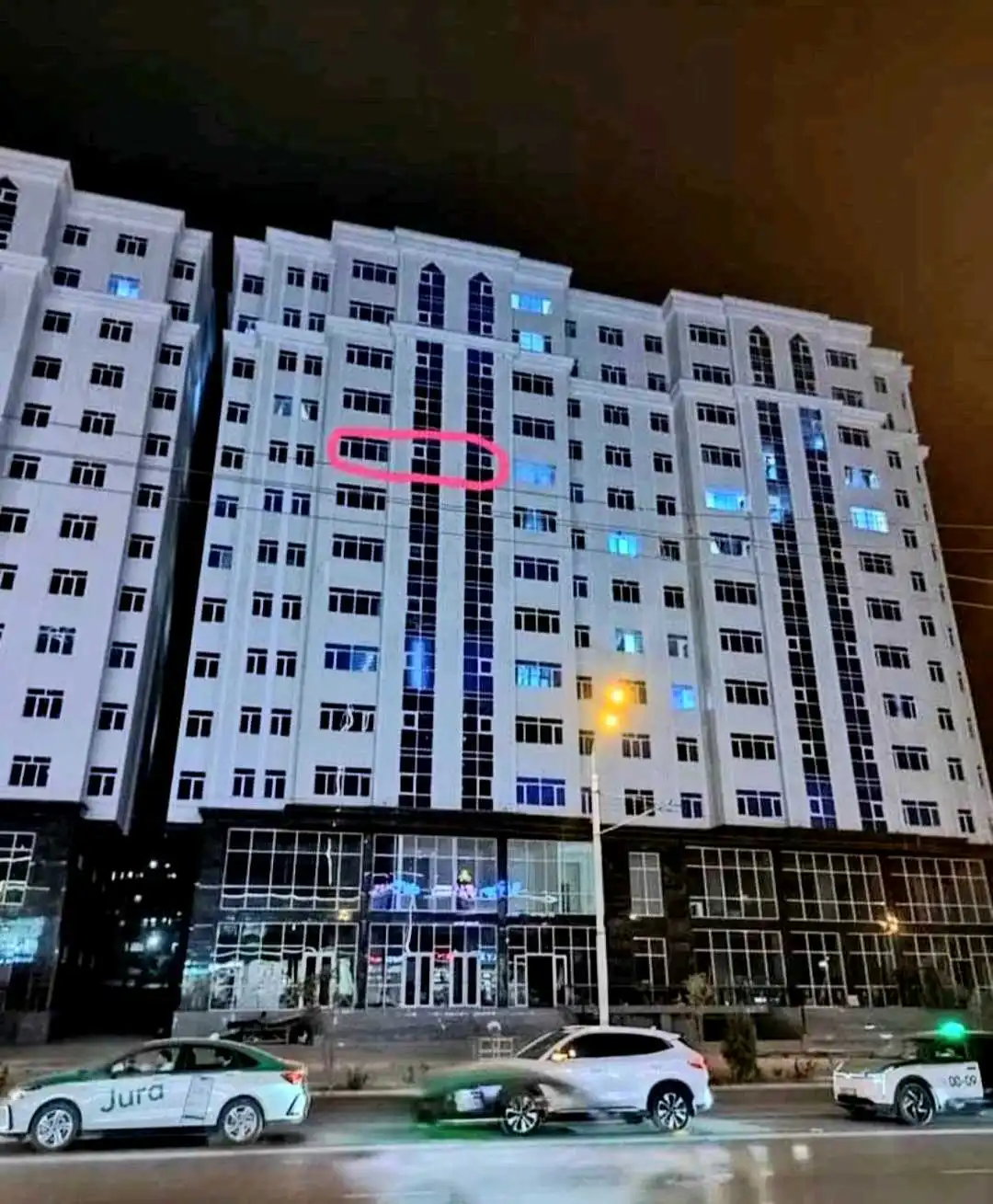 3-к квартира, 8 этаж, 96 м², Фирдавси