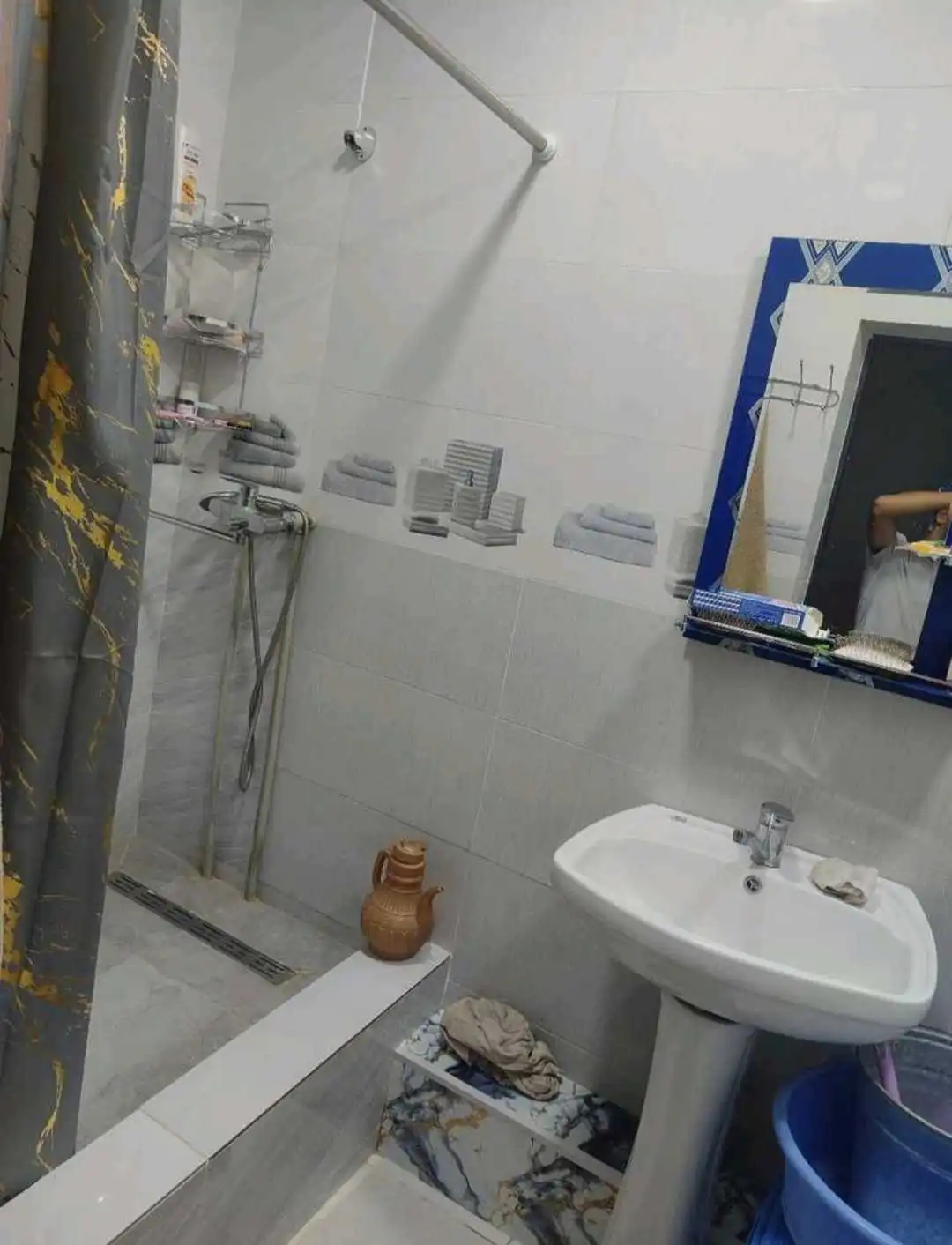 3-к квартира, 4 этаж, 61 м², Фирдавси