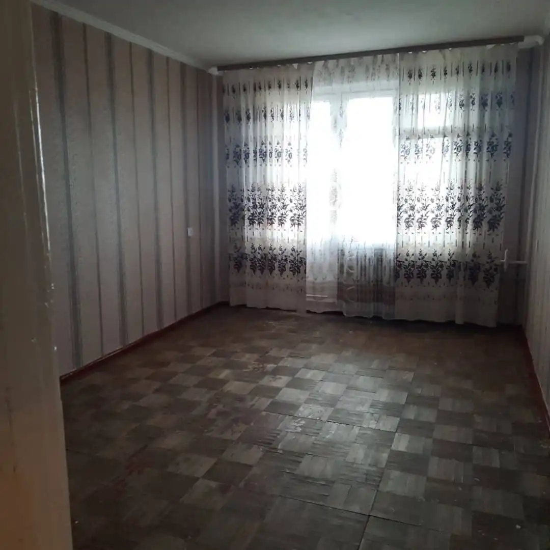 5-к квартира, 4 этаж, 93 м², саховат