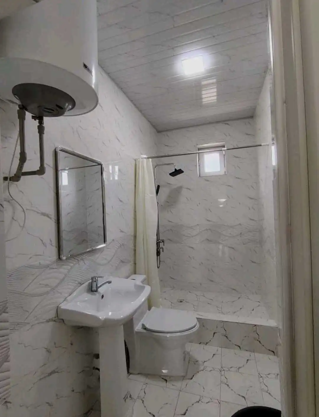 2 этажный, 5-комн. дом, 200 м², 2 соток, Фирдавси