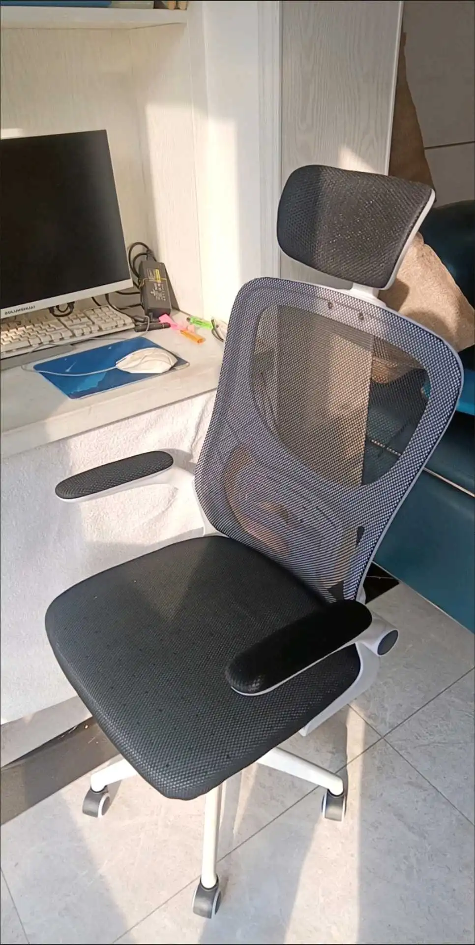 Сеточные кресла для персонала