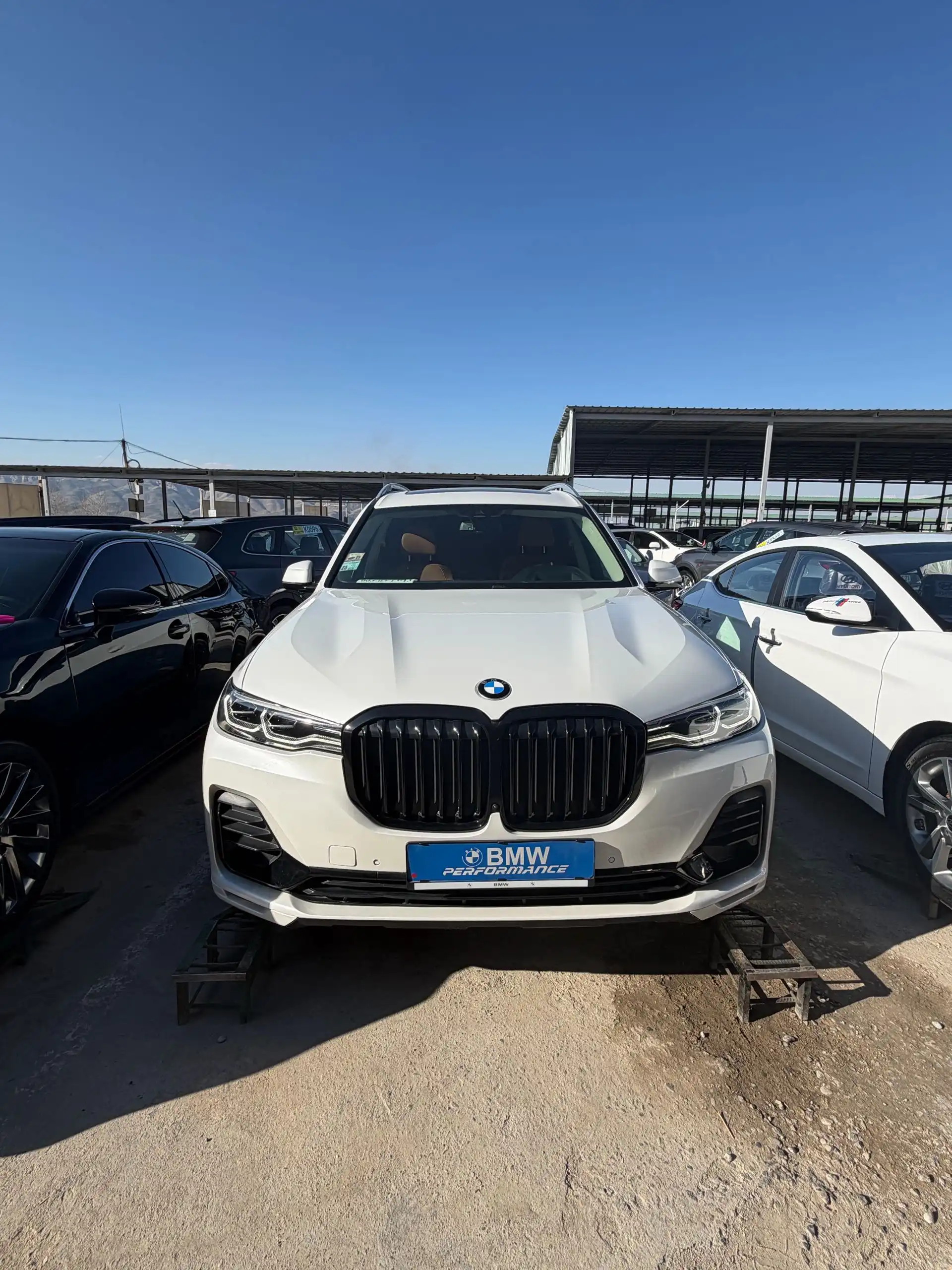 BMW X7 2021