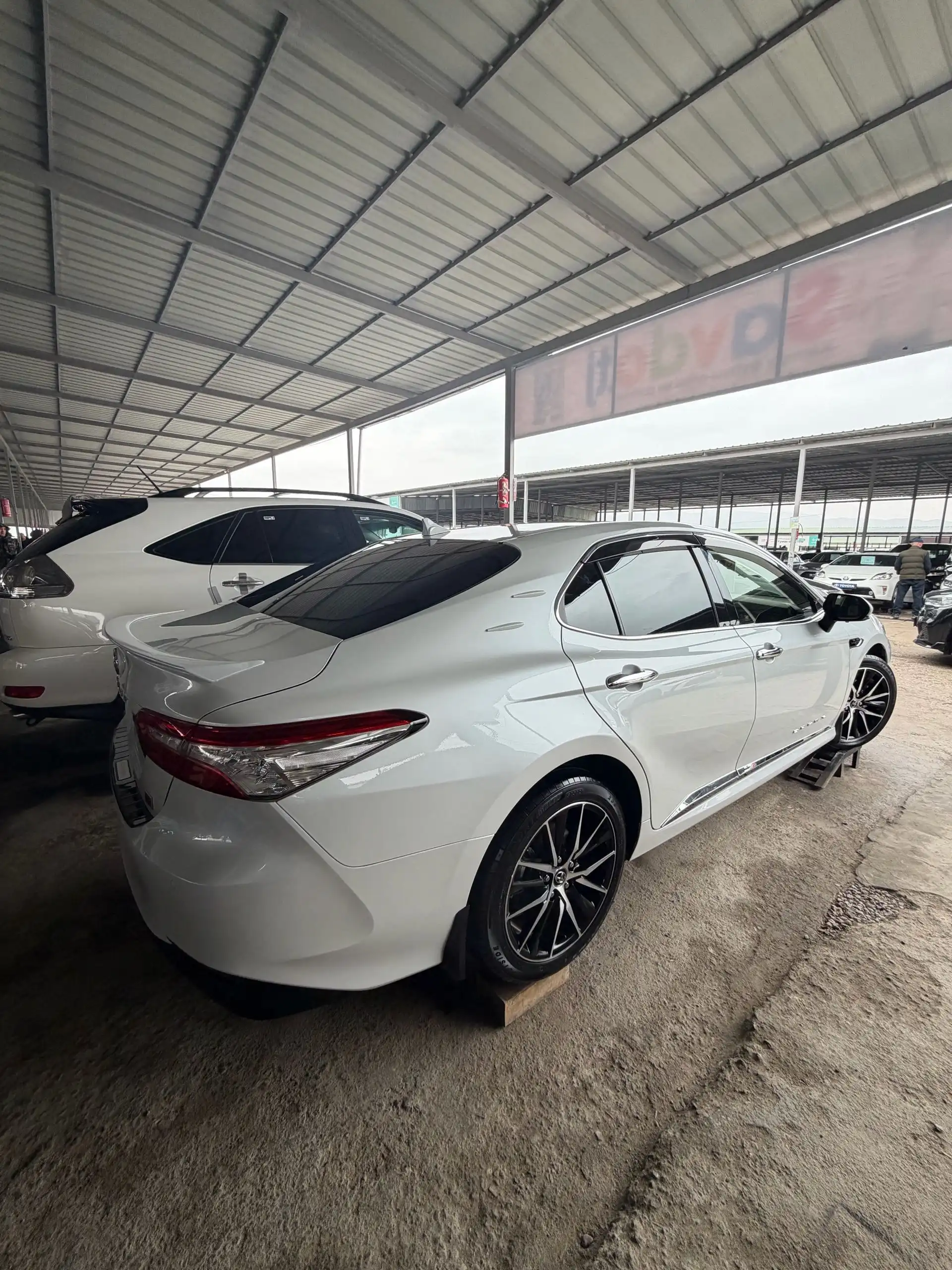 Toyota Camry 2019