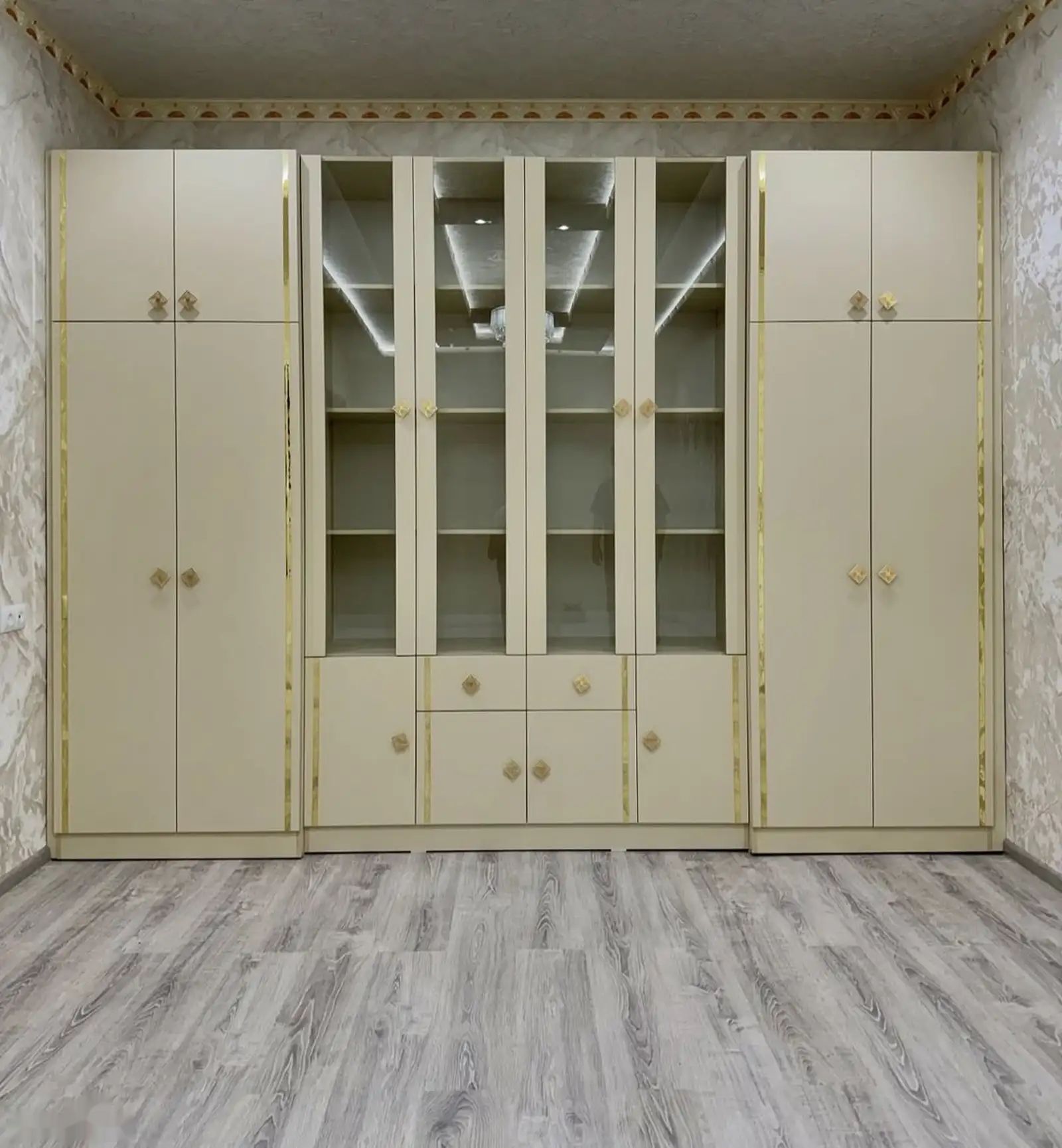 Шкаф на заказ