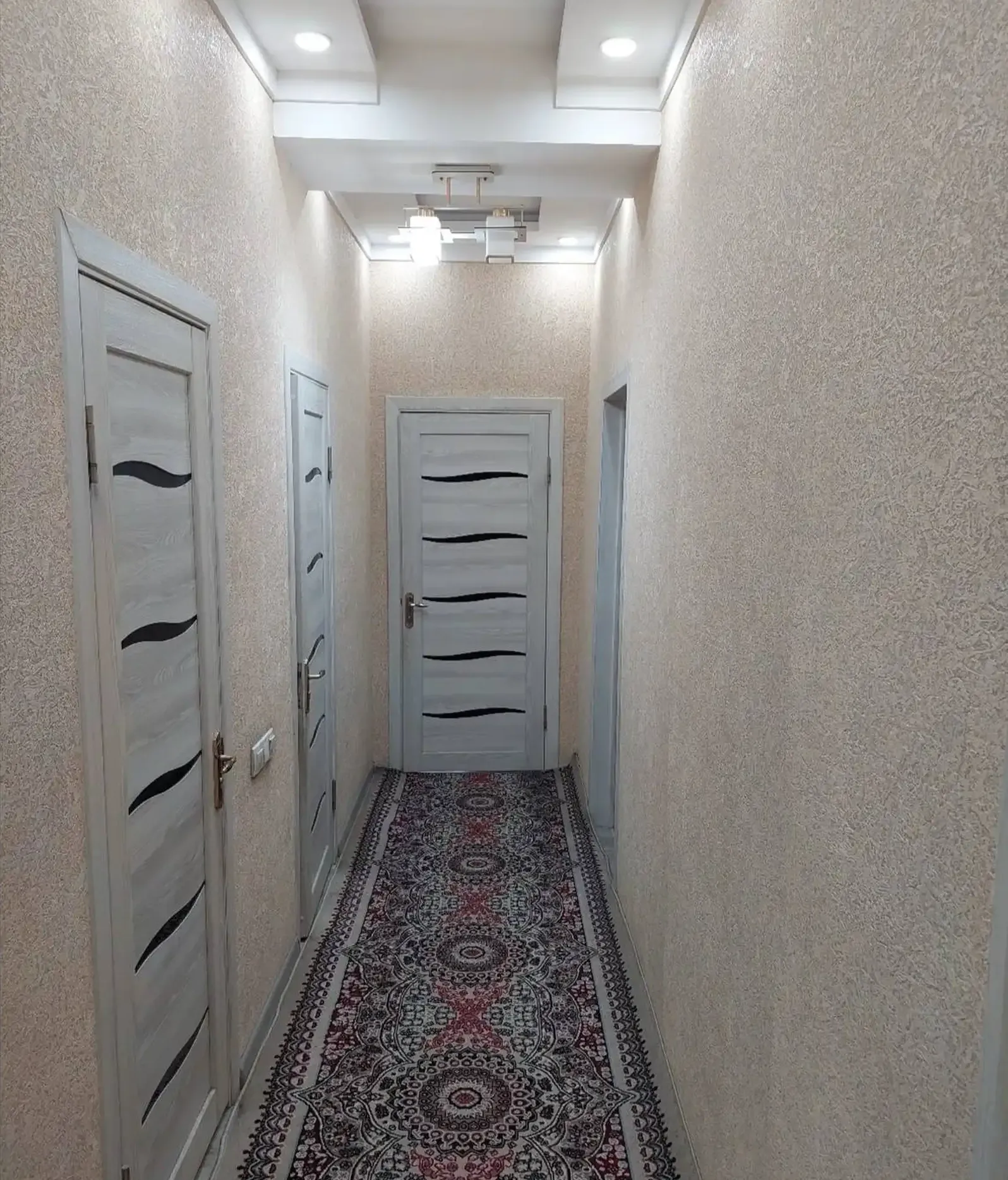 3-к квартира, 3 этаж, 77 м², Сино