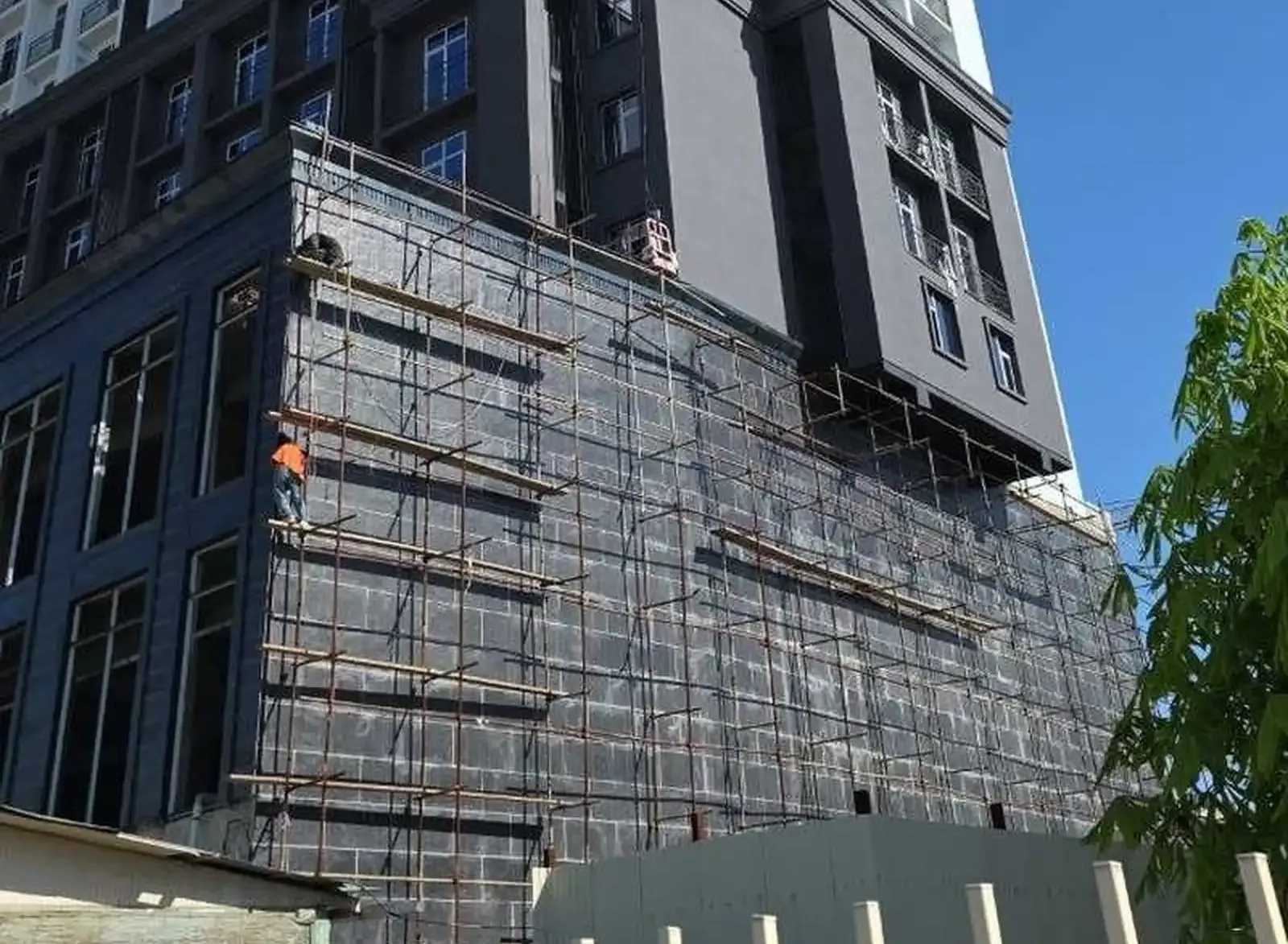 2-к квартира, 14 этаж, 88 м², И Сомонӣ