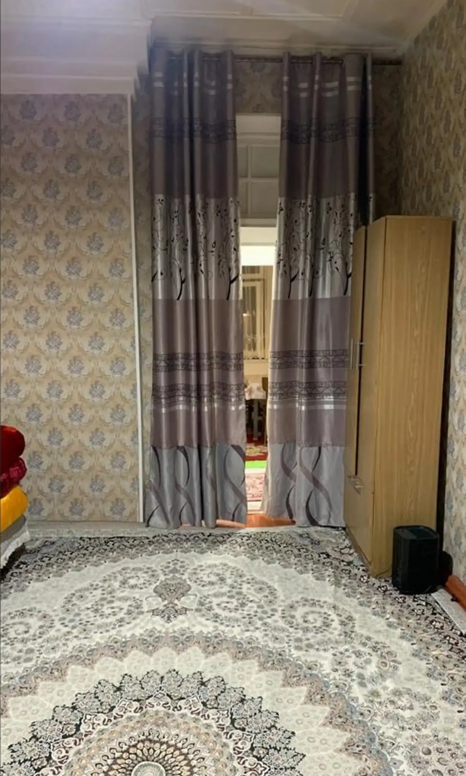 3-к квартира, 1 этаж, 70 м², Шохмансур