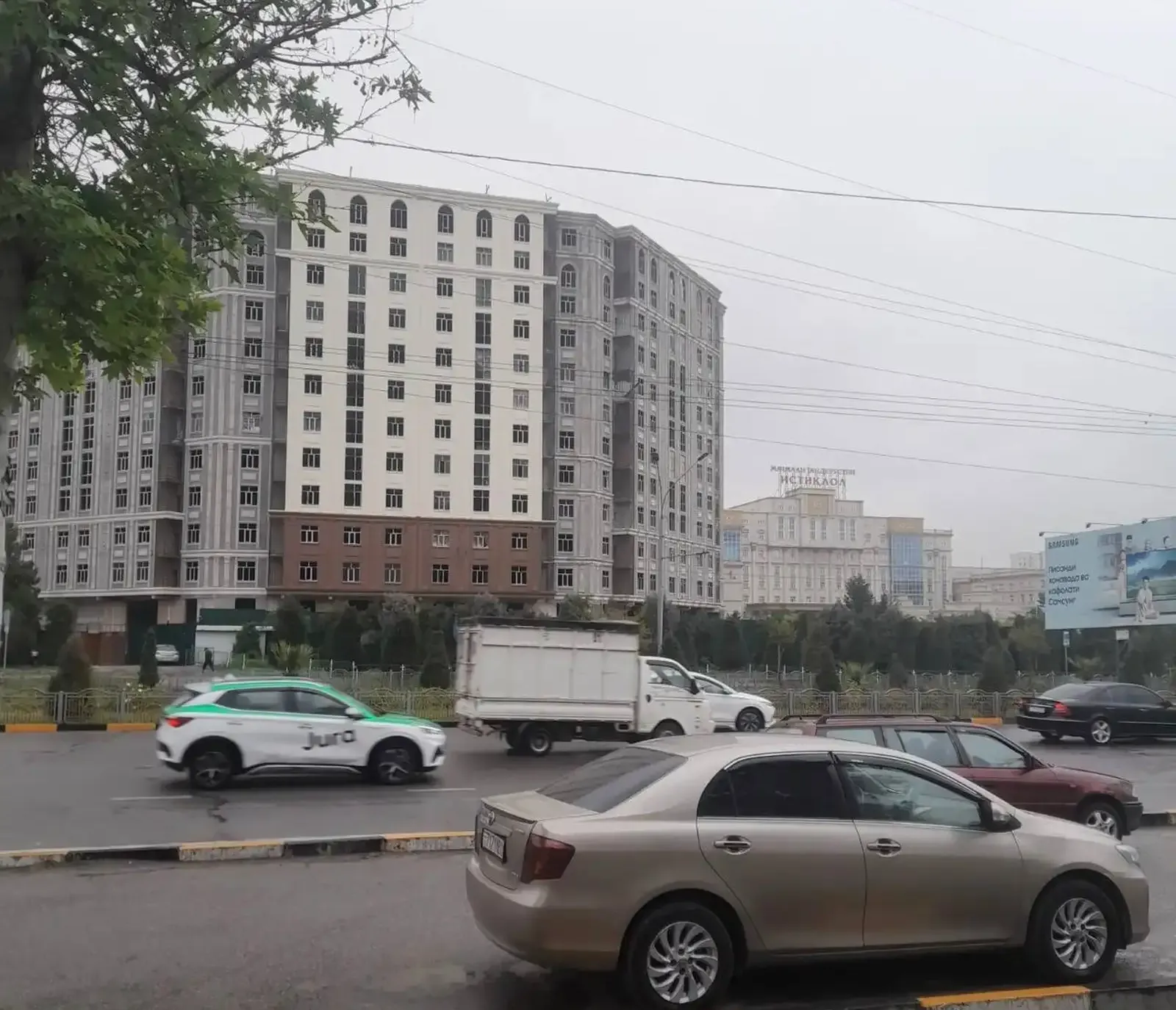 3-к квартира, 11 этаж, 75 м², Фирдавсӣ
