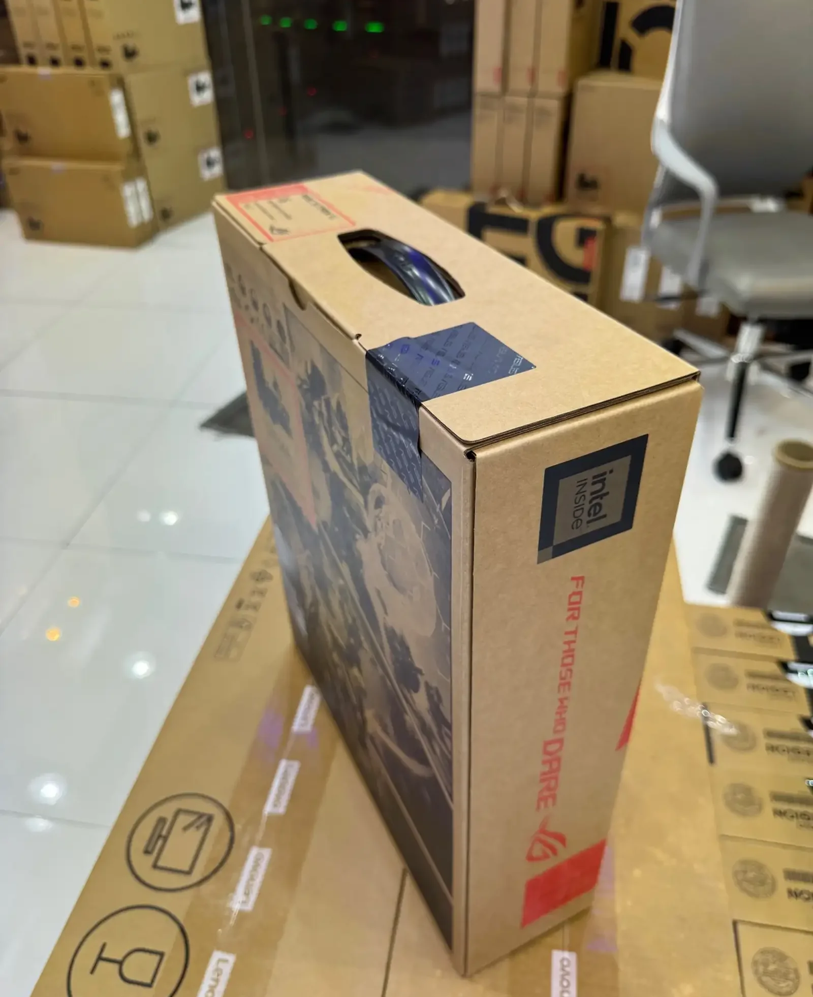 Ноутбук ASUS ROG Strix G16 I7 13th 16gb 1TB RTX 4050 6GB — фото 2