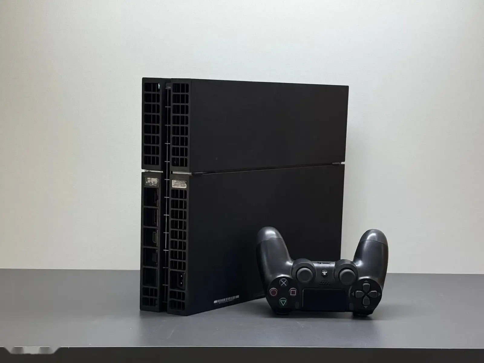 Игровая приставка Sony PlayStation 4 Fat — фото 4