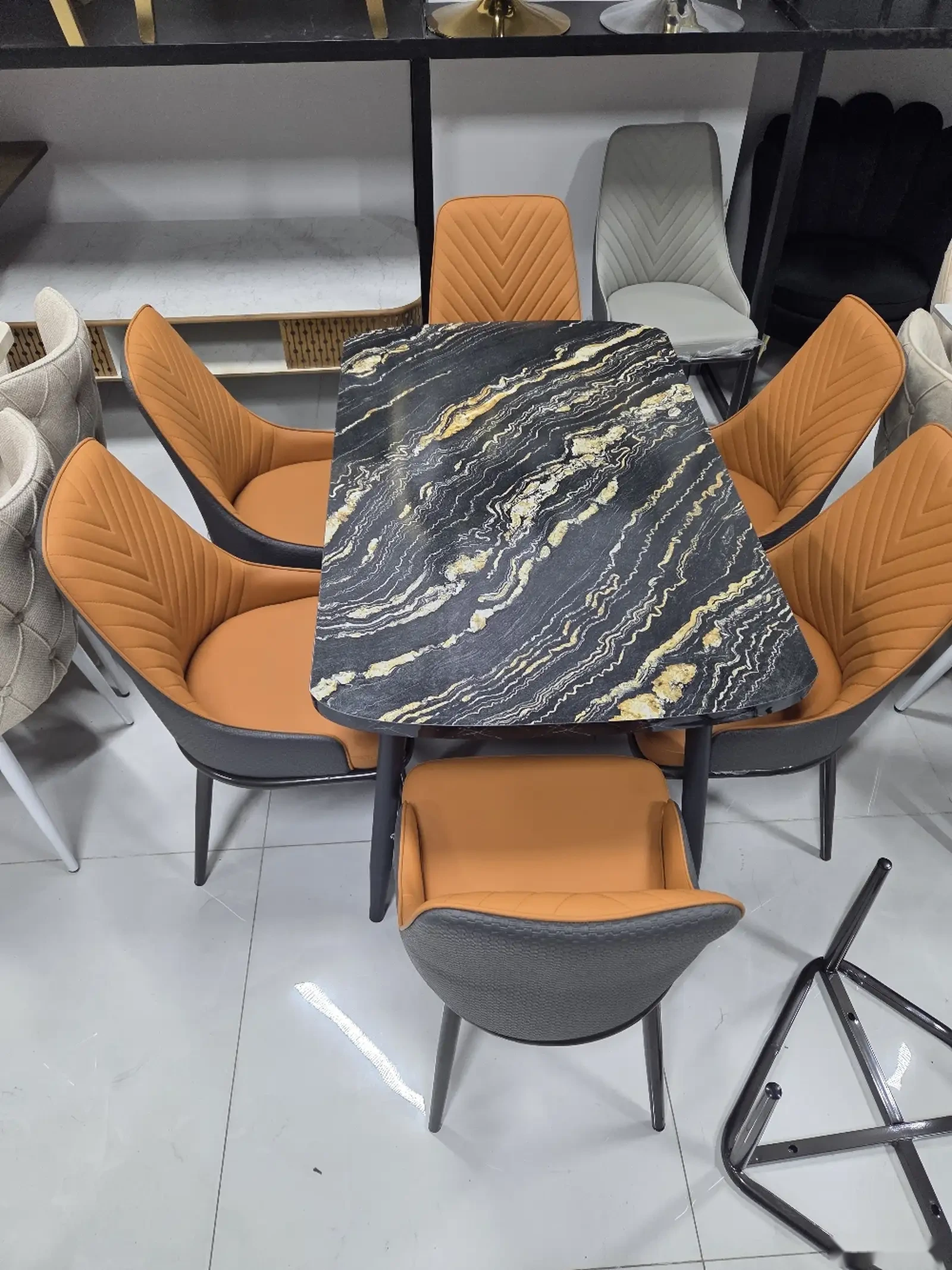 Cтол и стулья — фото 2
