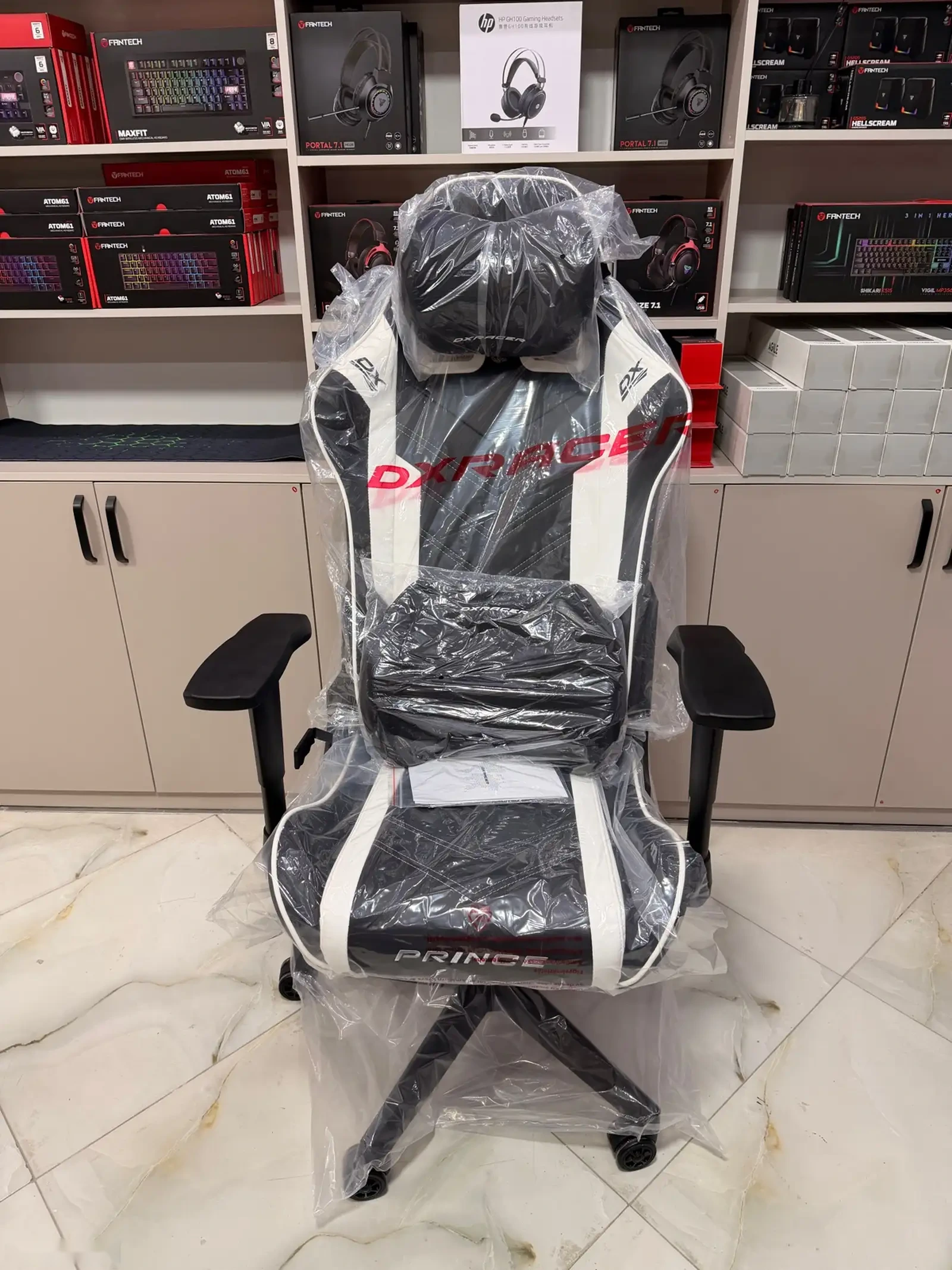 Игровое кресло DXRacer Prince Series — фото 6