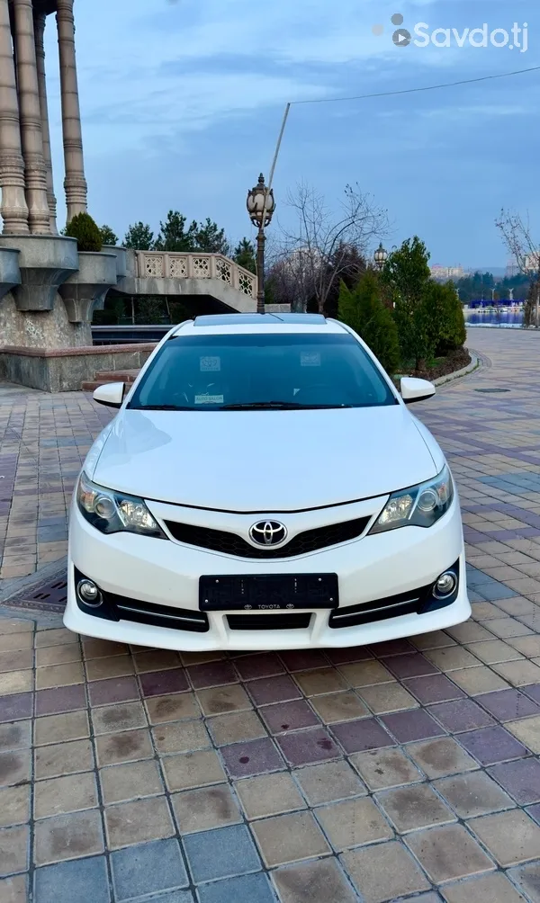 Toyota Camry 2012