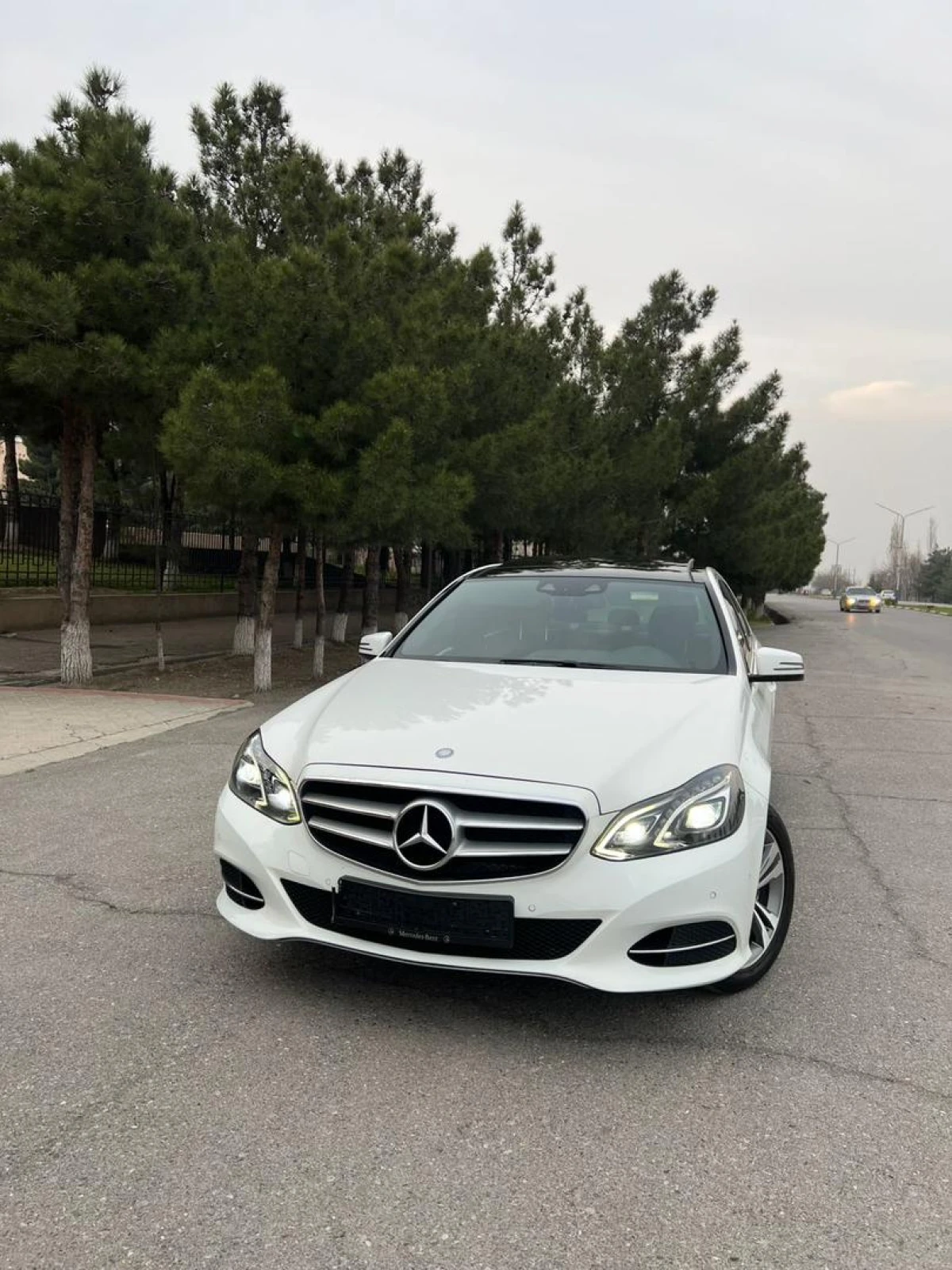 Mercedes-benz E class 2015 — фото 6