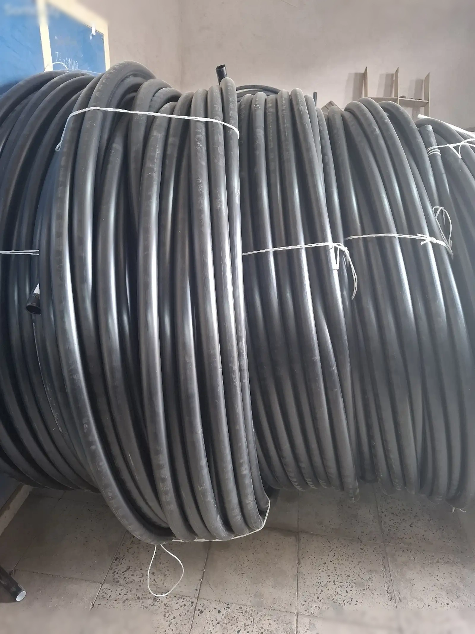 Қубурҳои полиэтилени D50