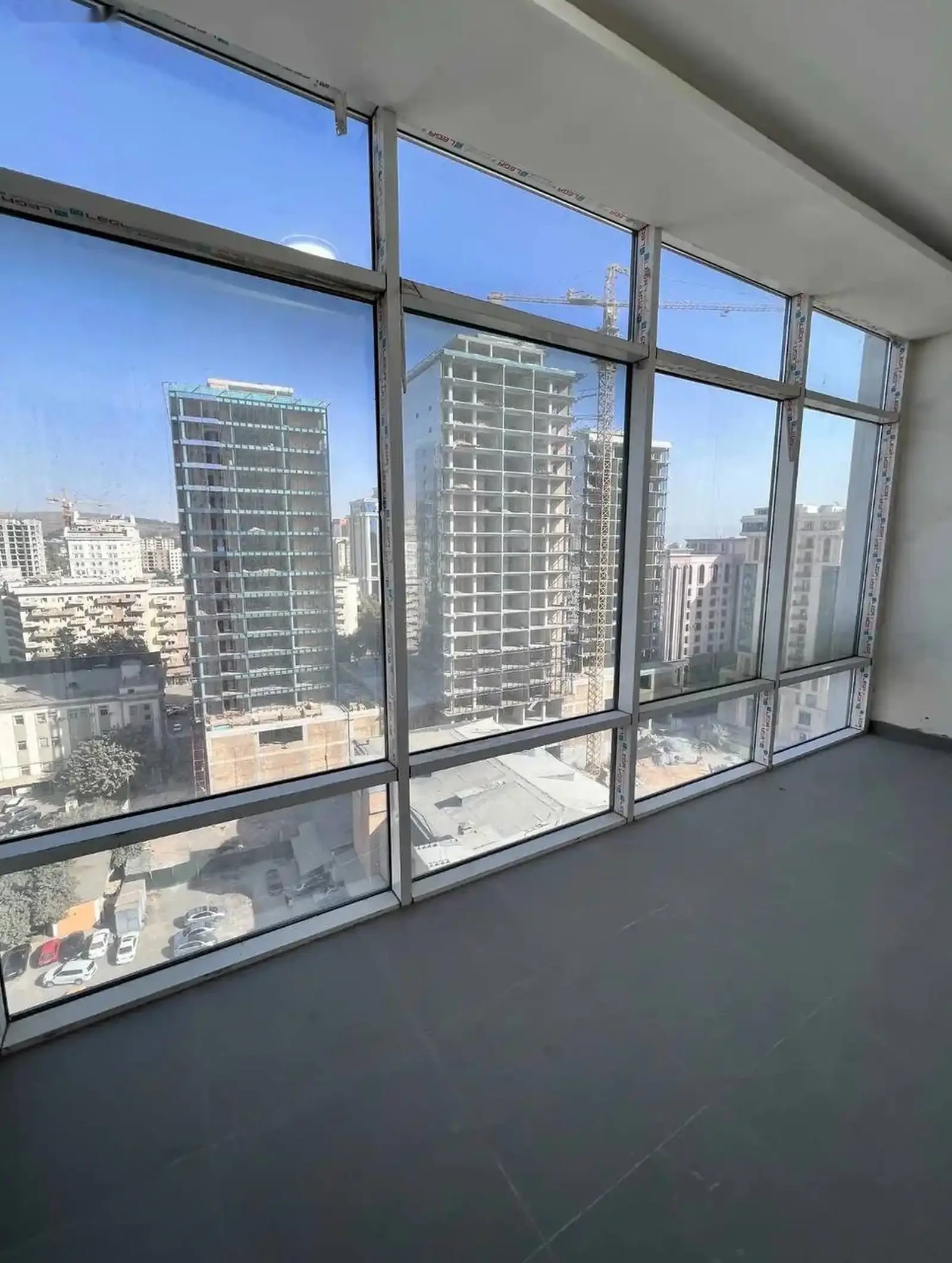 3-комн. квартира, 13 этаж, 130 м², Исмоили сомони,Себистон,Цум — фото 5