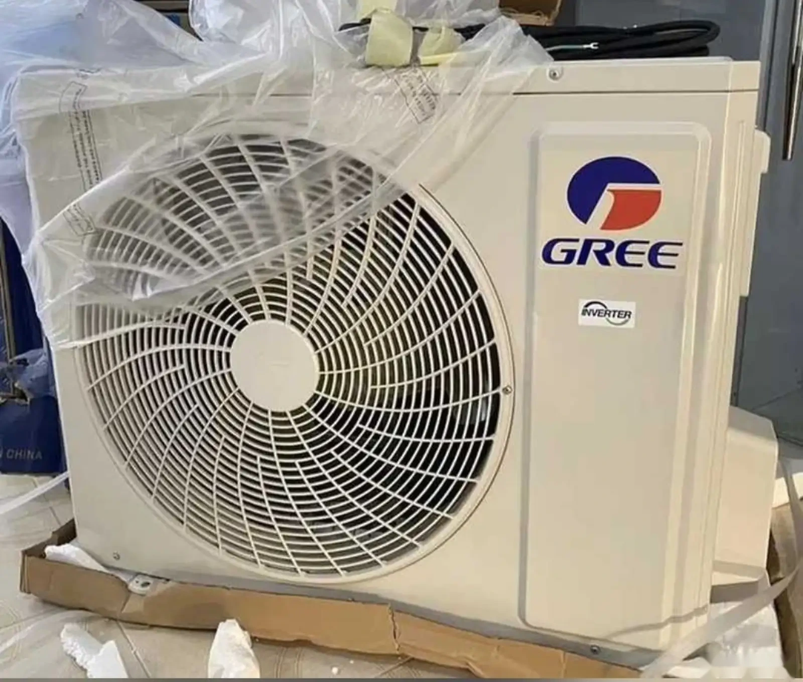 Кондиционер Gree 12 Invertor Charmo — фото 2