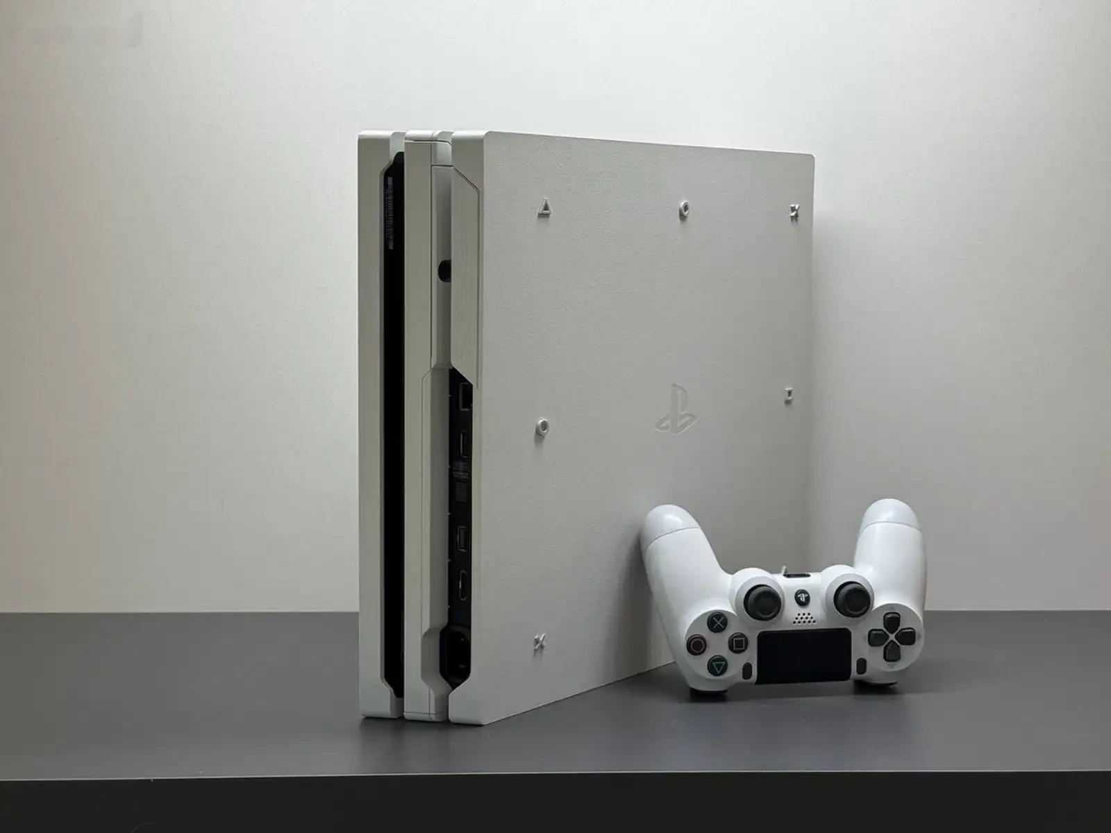 Игровая приставка Sony PlayStation 4 Pro — фото 2