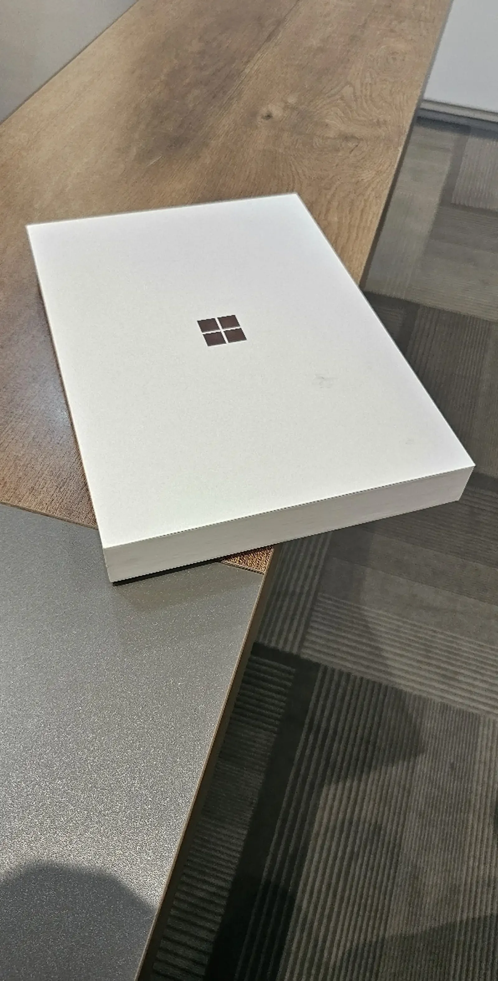 Surface Pro 12 2025