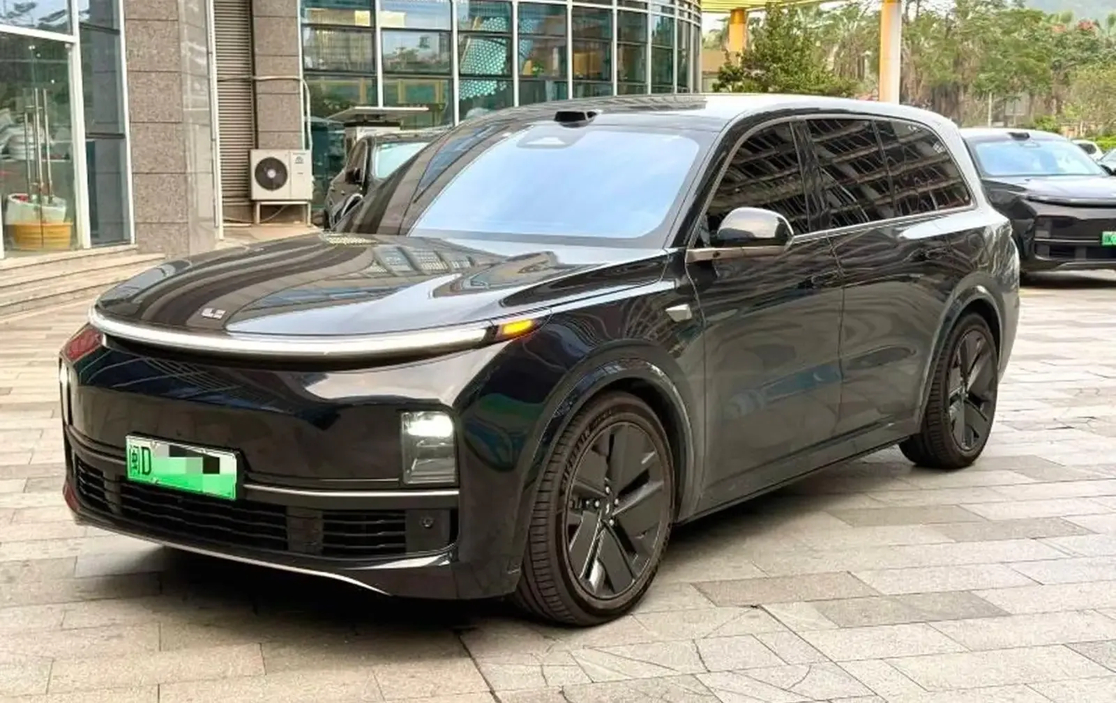 Li Auto (LiXiang) L9, 2025