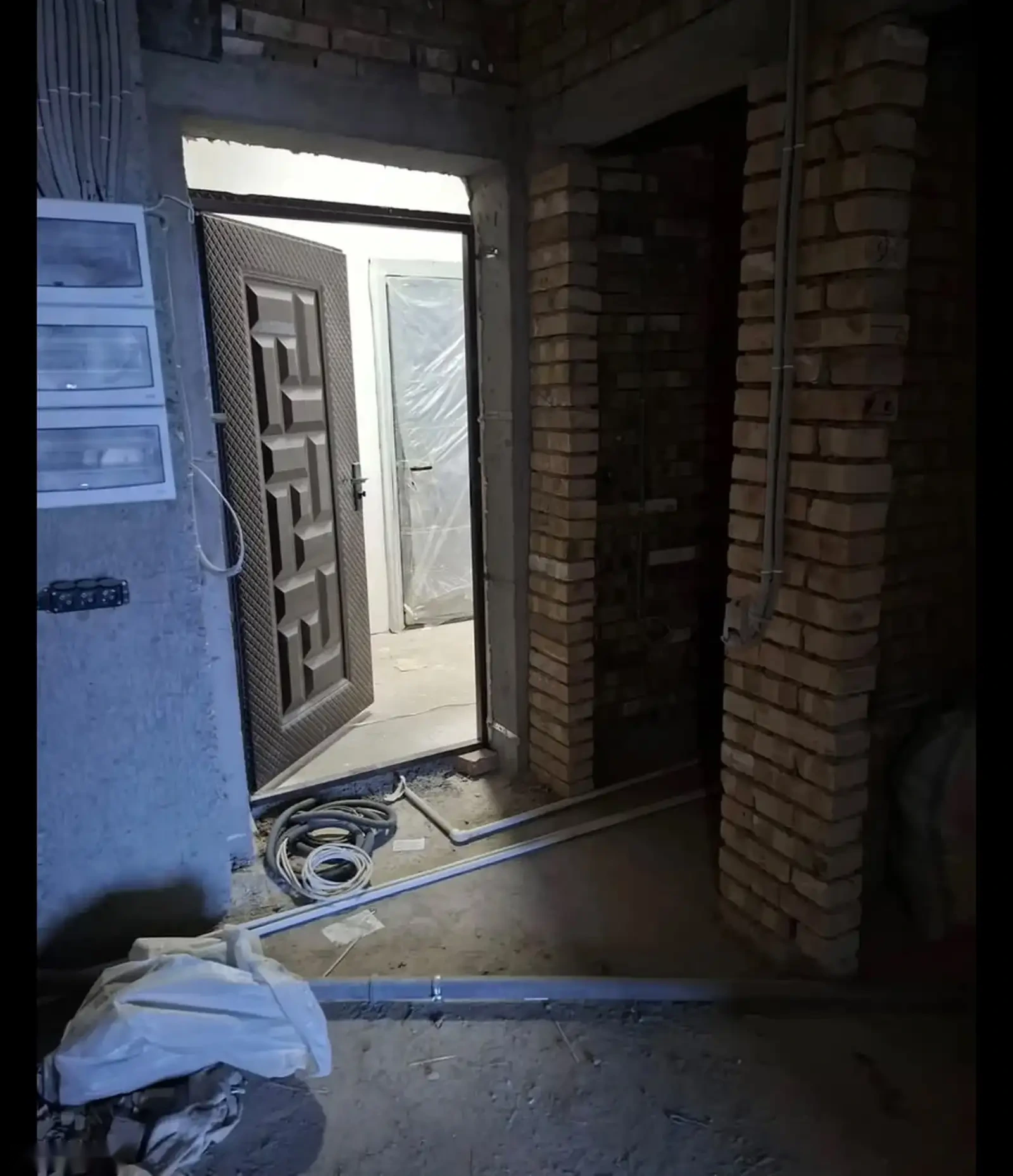 3-комн. квартира, 14 этаж, 96 м², сомони — фото 6
