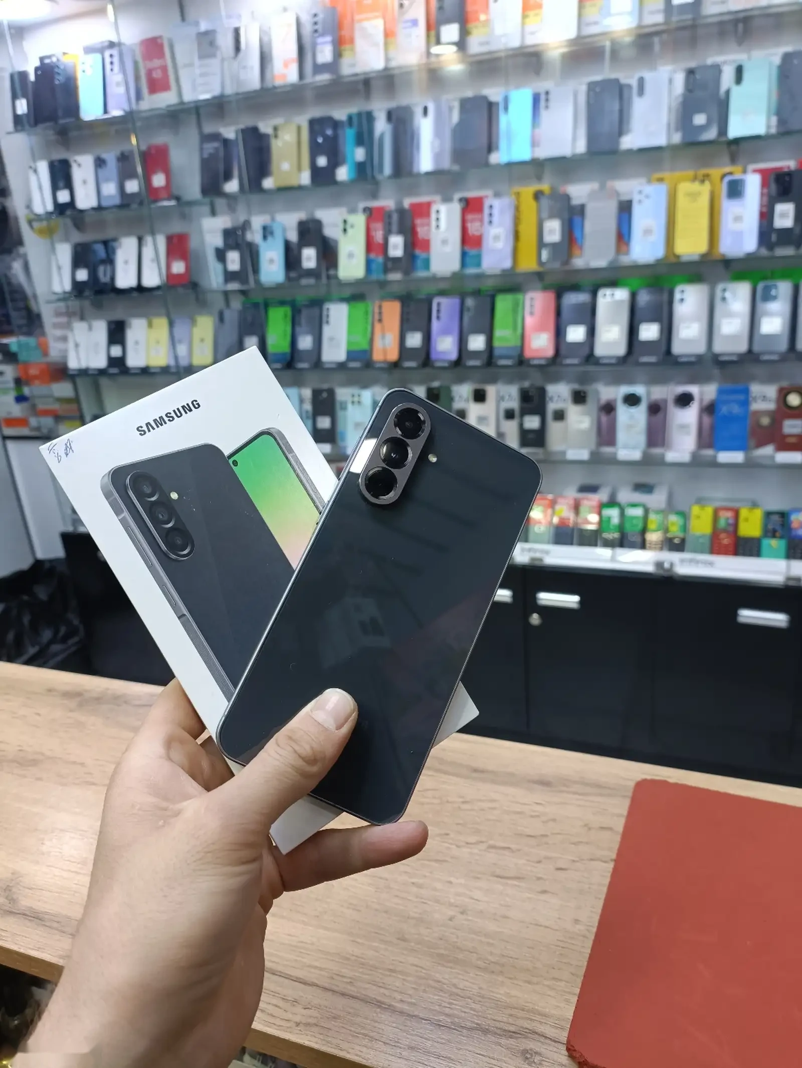 Samsung Galaxy A56 5G 8/256gb — фото 2