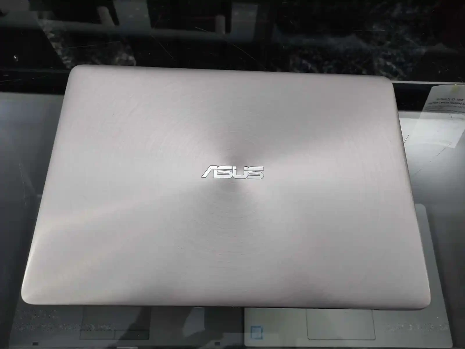Ноутбук Asus Zenbook UX310UQ Core i5-6200U 8GB / 256GB SSD — фото 6
