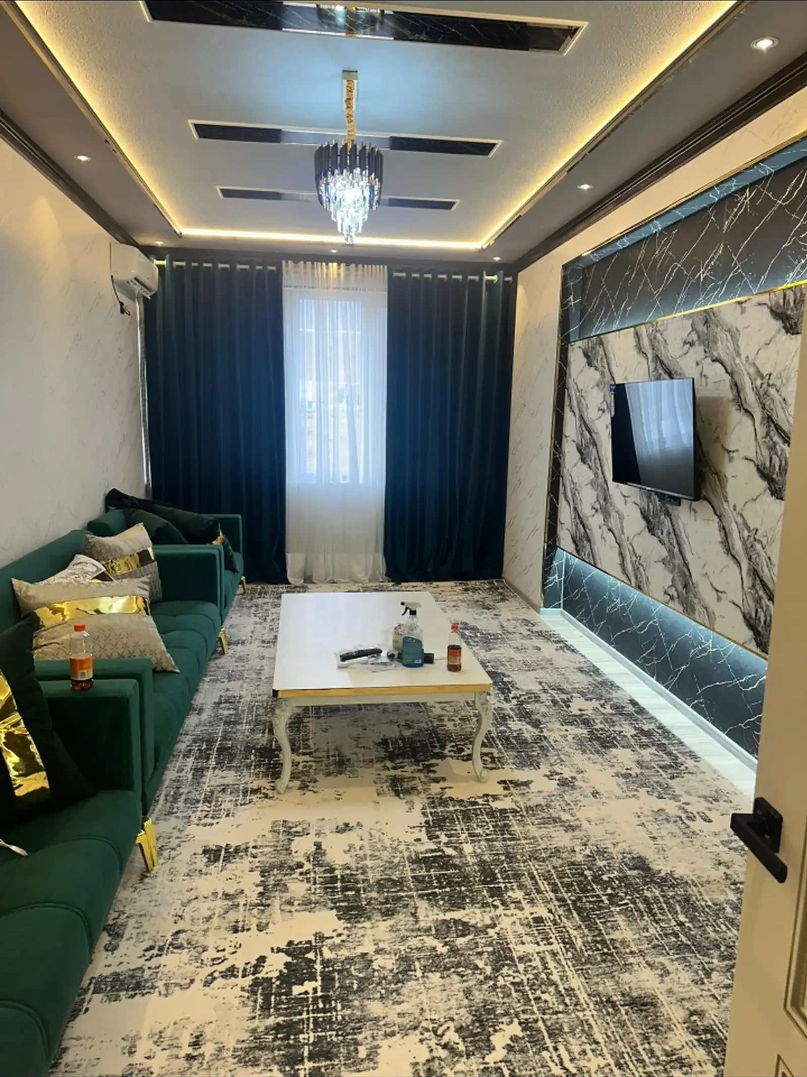 2-комн. квартира, 8 этаж, 80м², 18мкр — фото 2