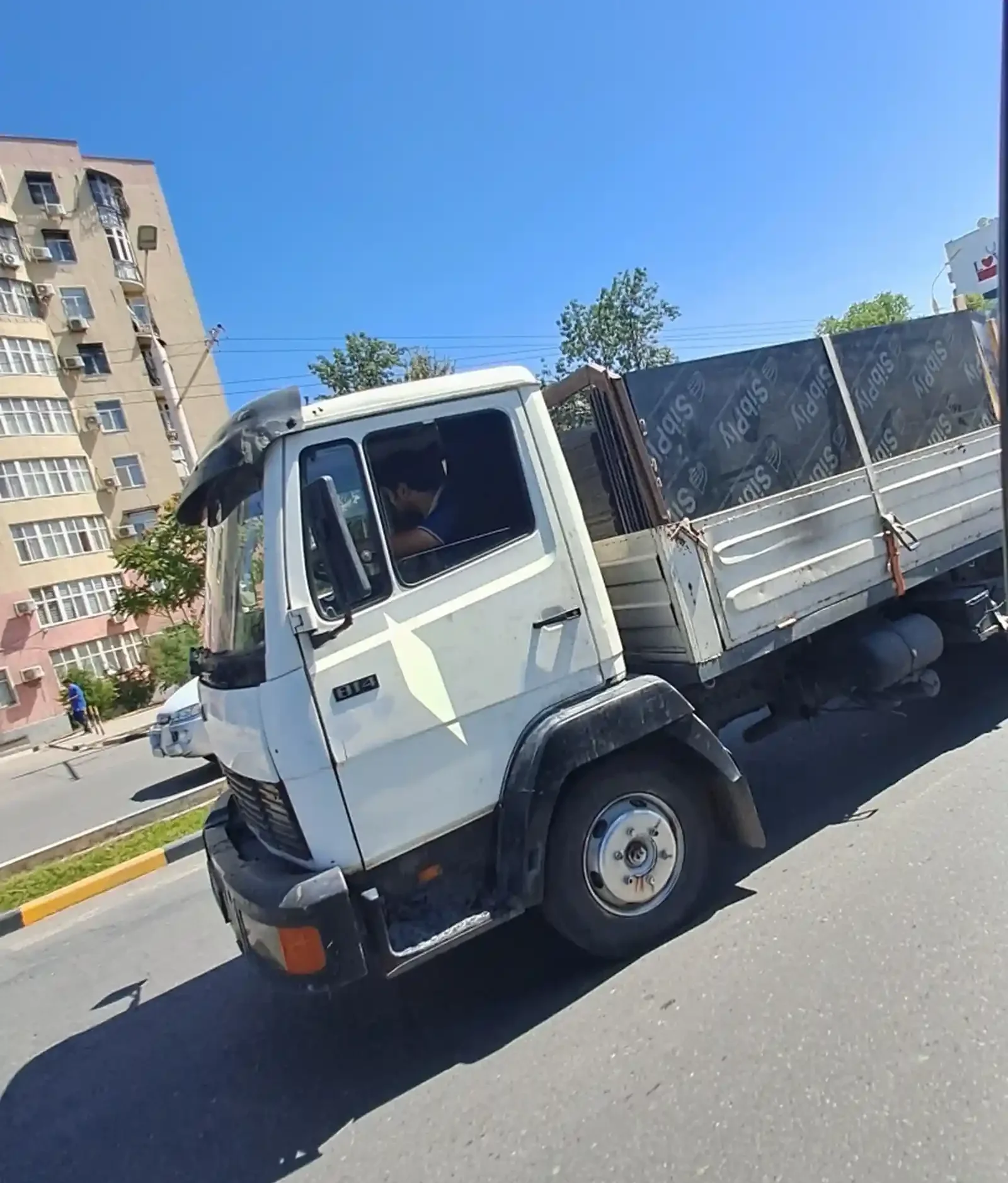 Фанера свеза