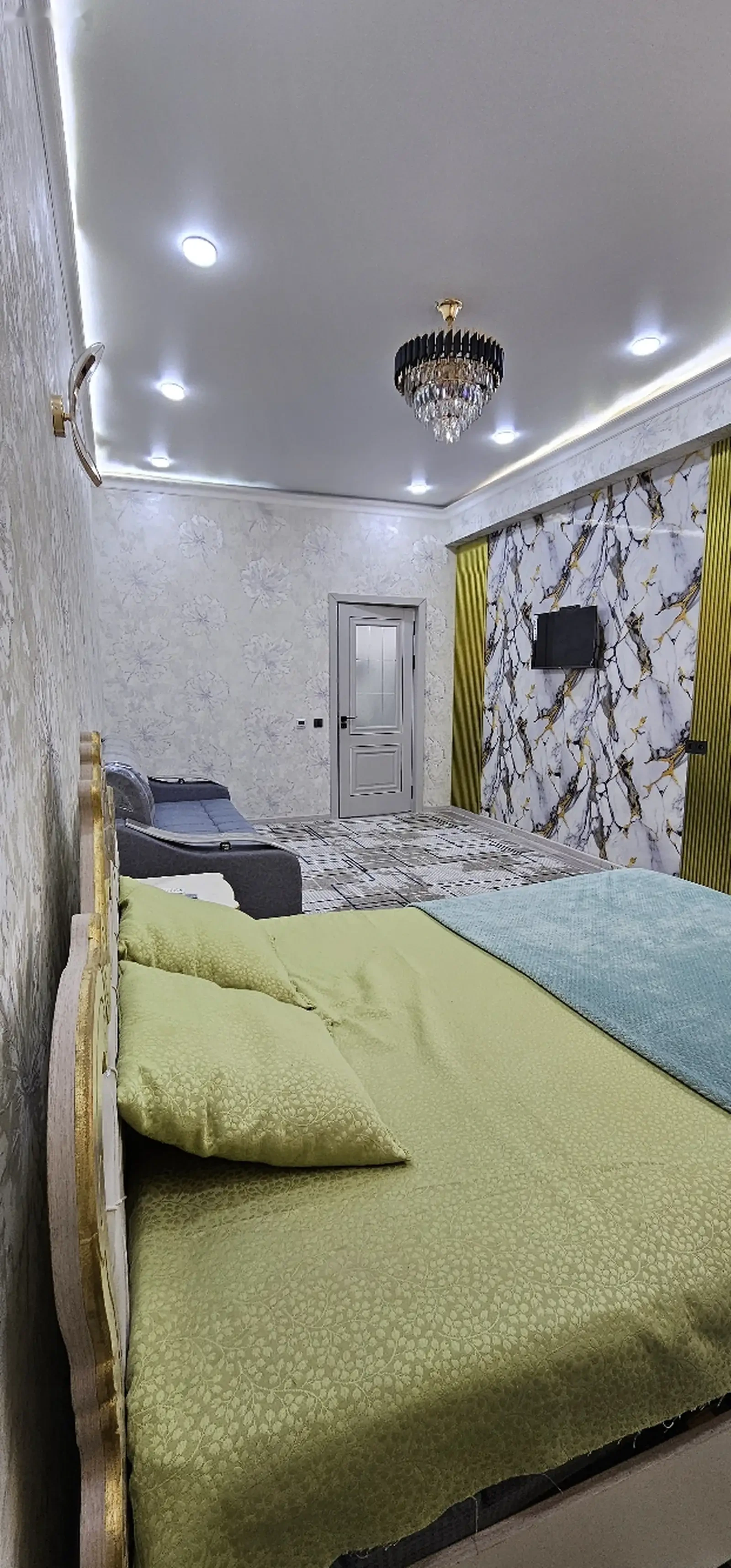 1-комн. квартира, Цокольный этаж, 50 м², 20мкр — фото 2