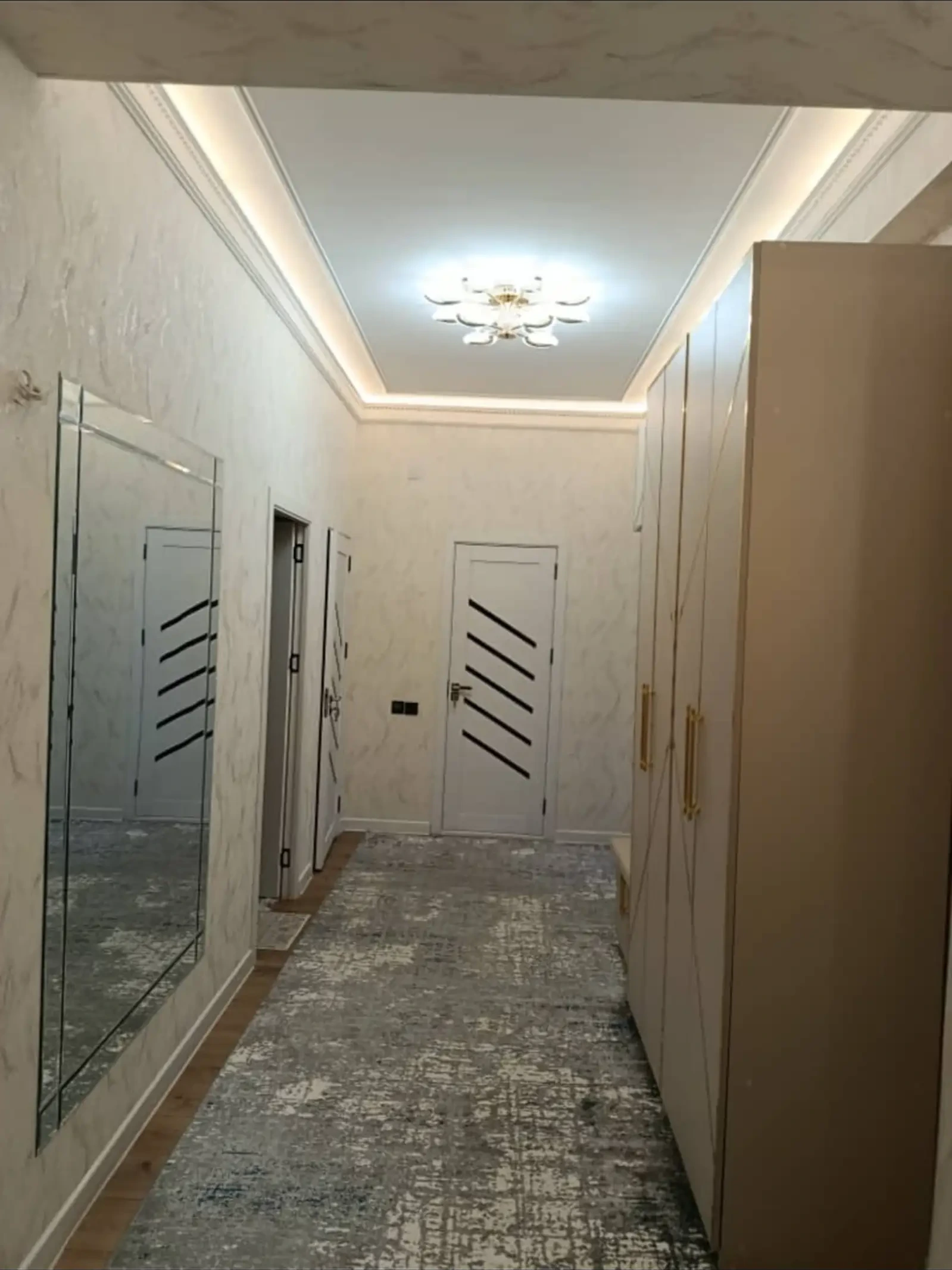 2-комн. квартира, 1 этаж, 75м², 18мкр — фото 5