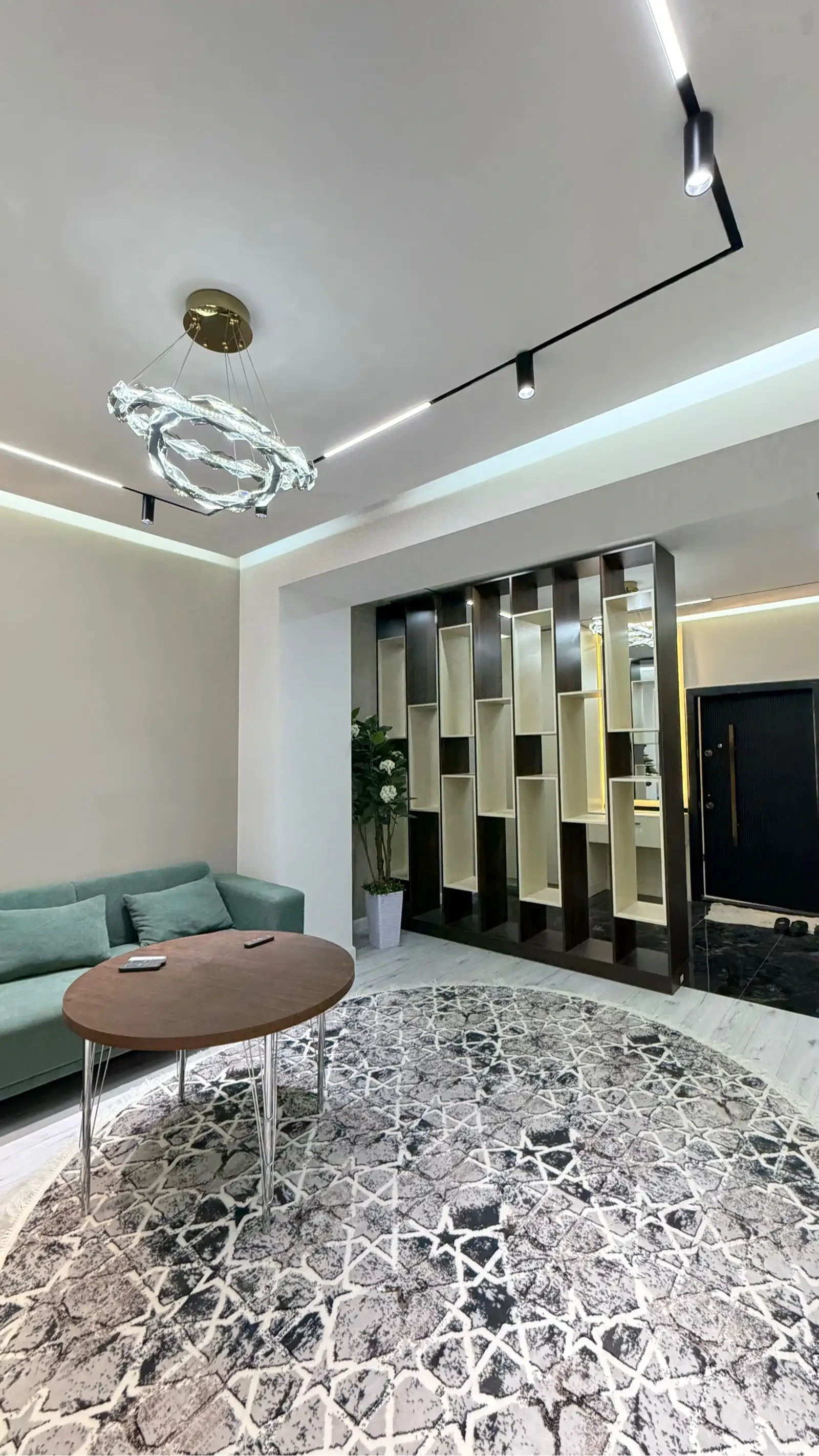 2-комн. квартира, 14 этаж, 84 м², Шохмансур — фото 6