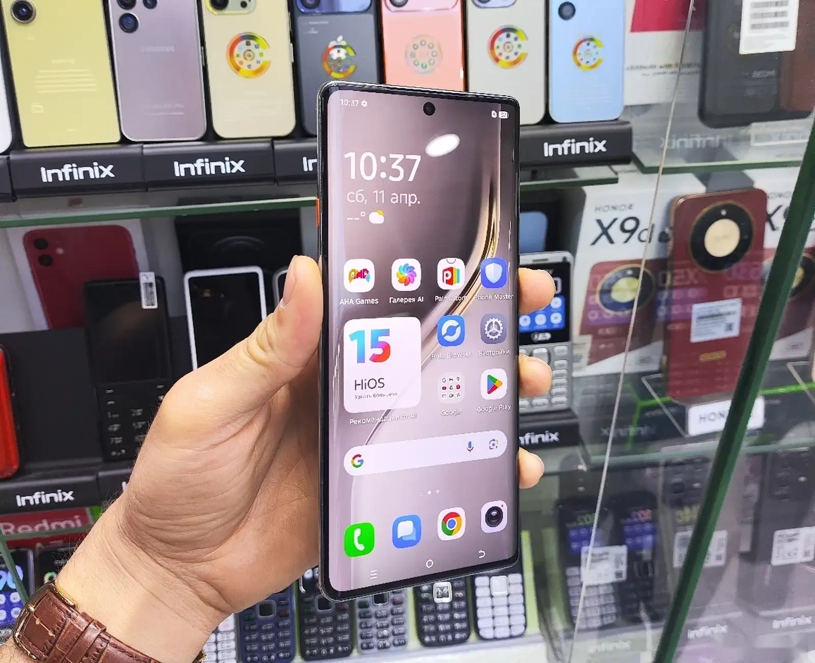 Tecno Camon 40 Pro 5G 8+8/16/256gb — фото 2