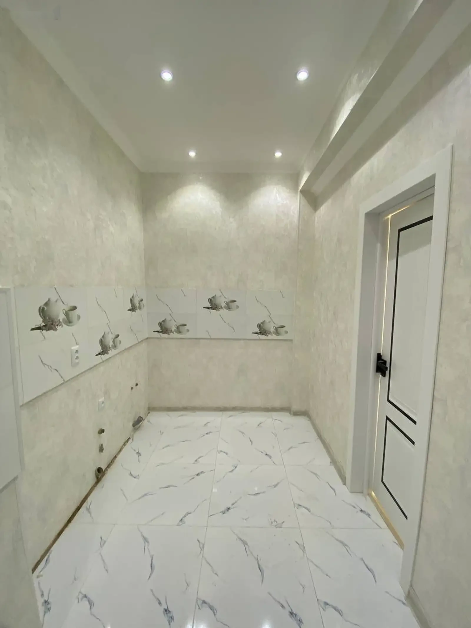 3-комн. квартира, 12 этаж, 98 м², Фирдавси — фото 8