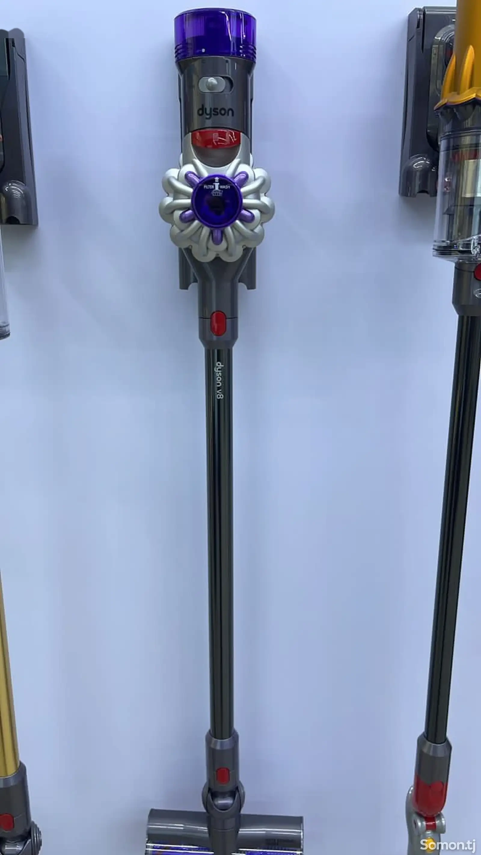 Пылесос Dyson V8 Absolute