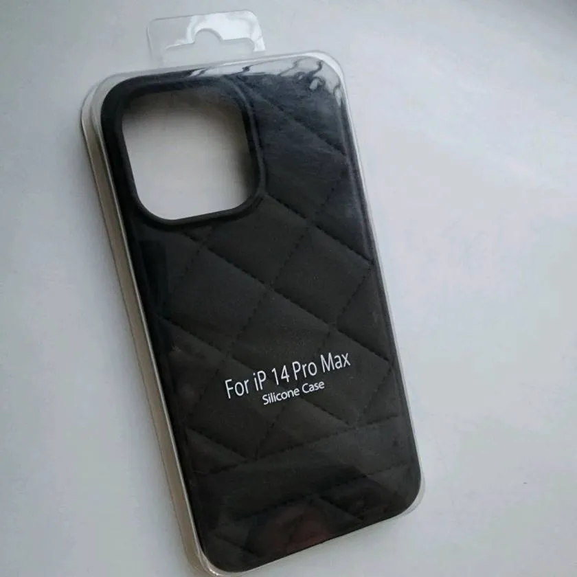 Чехлы для Apple