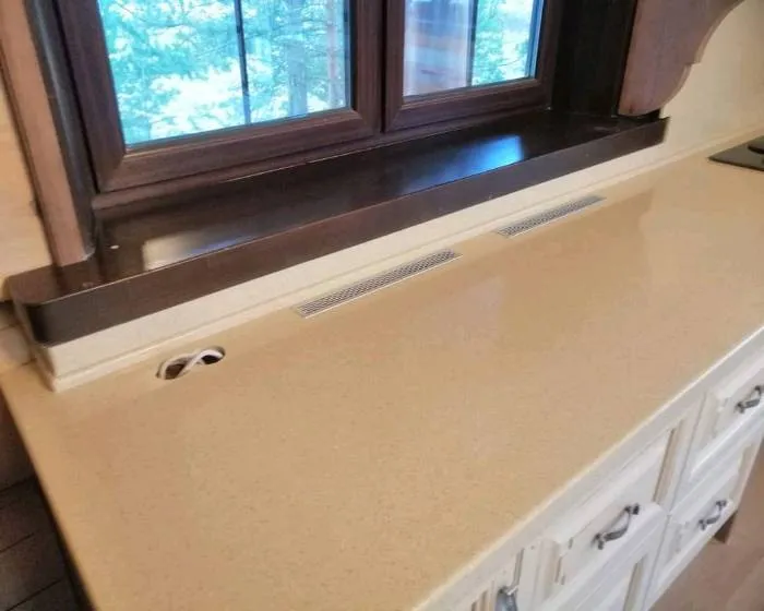 Подоконники из искусственного камня