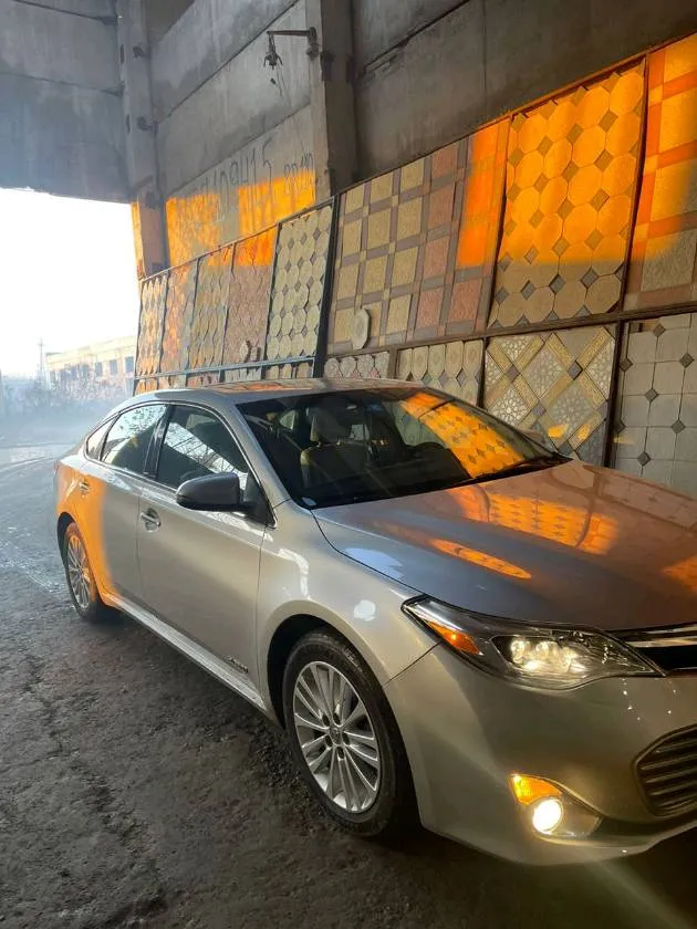 Toyota Avalon 2014