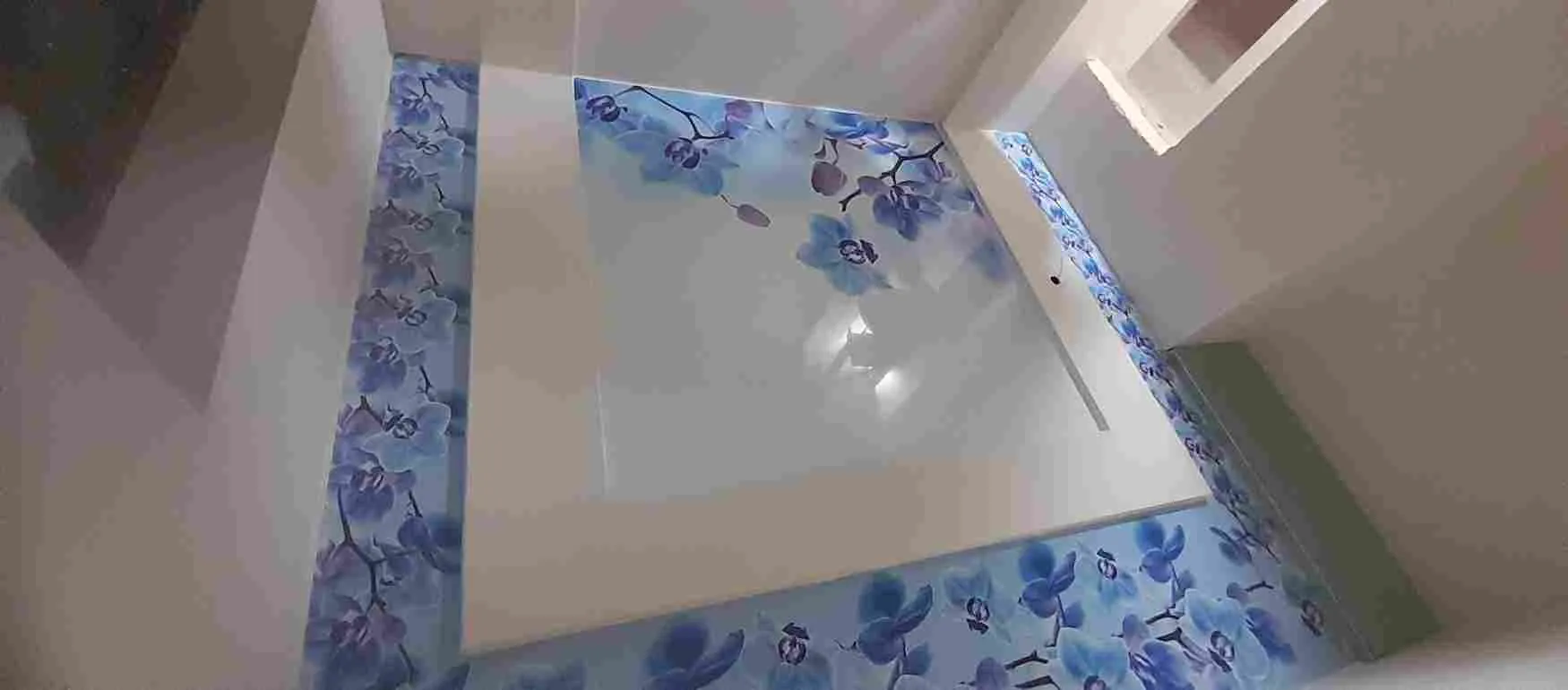 натяжной потолок