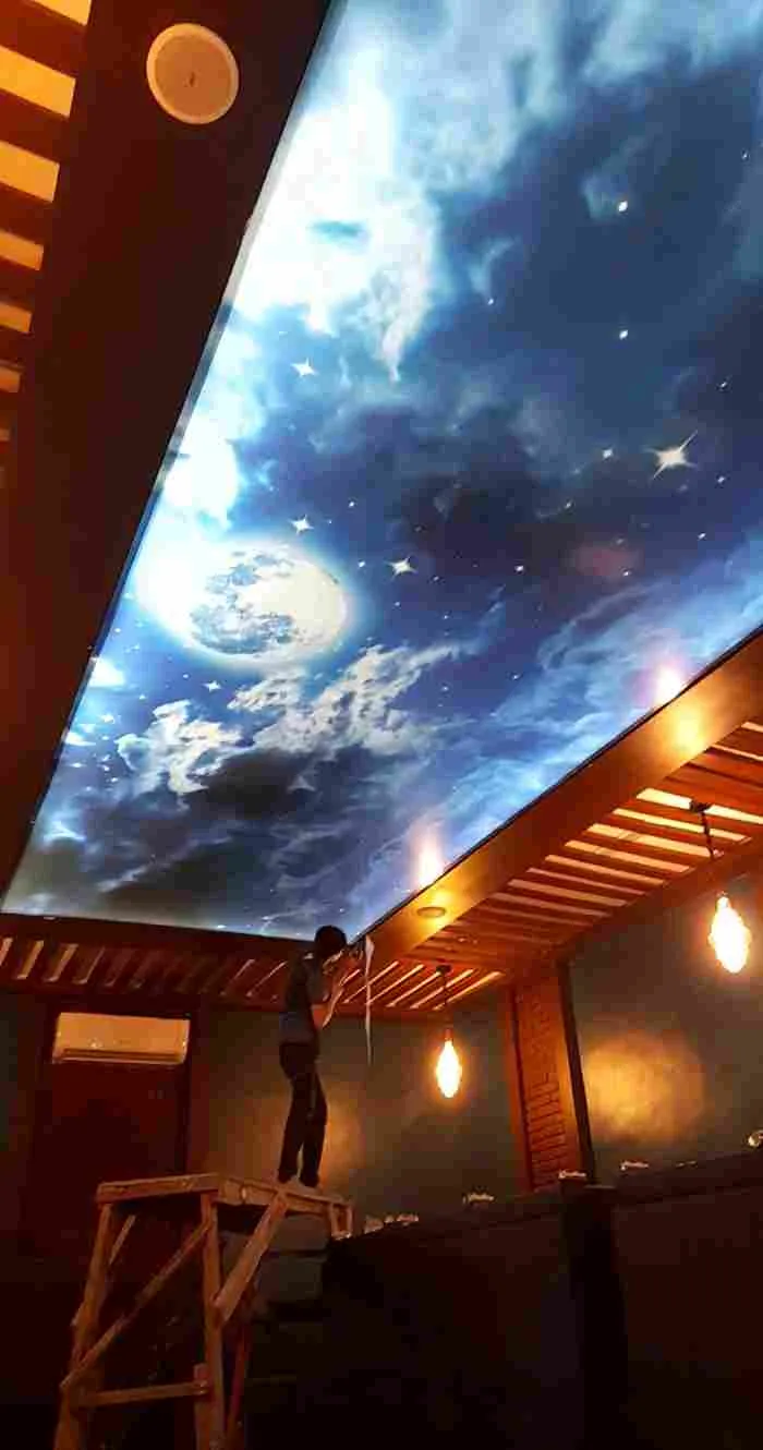 натяжной потолок