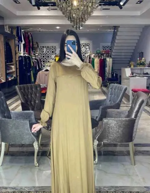 Платья и абаи