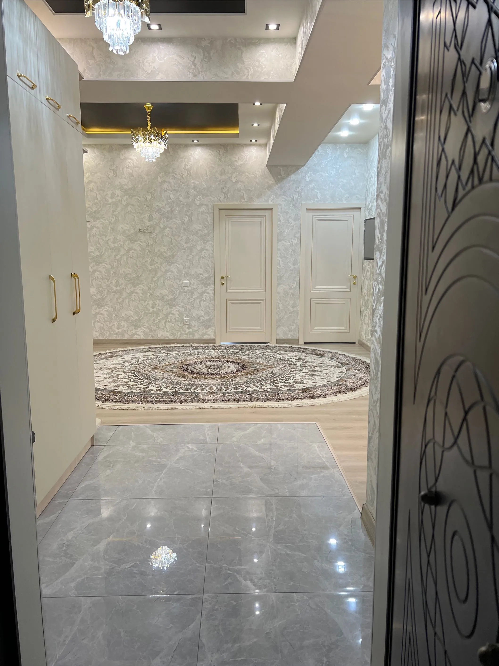 3-к квартира, 10 этаж, 105 м², проспект Айни 46/1