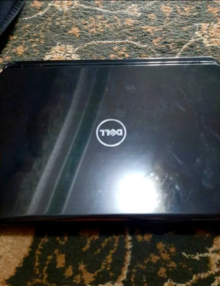 Ноутбук Dell