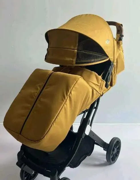 Детская зимняя коляска