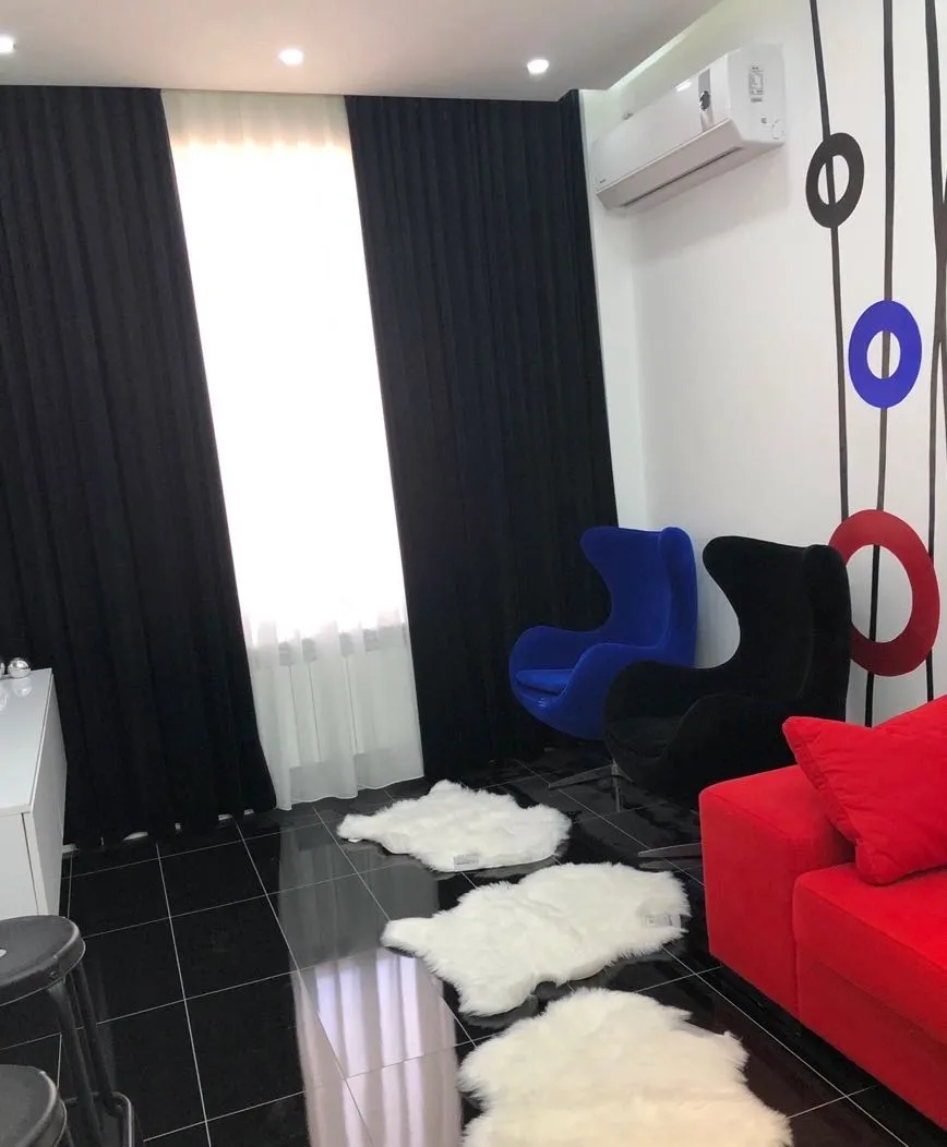 2-к квартира, 4 этаж, 65 м², центр