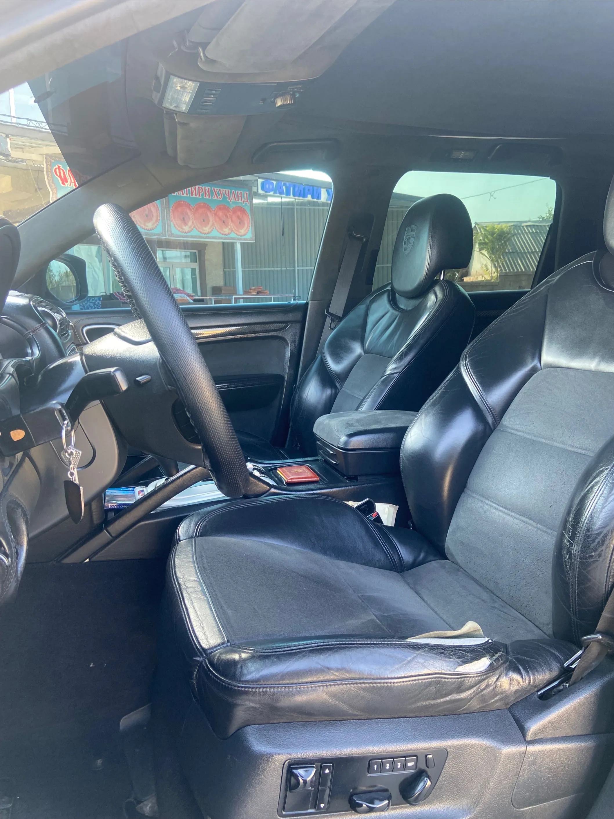 Porsche Cayenne 2010