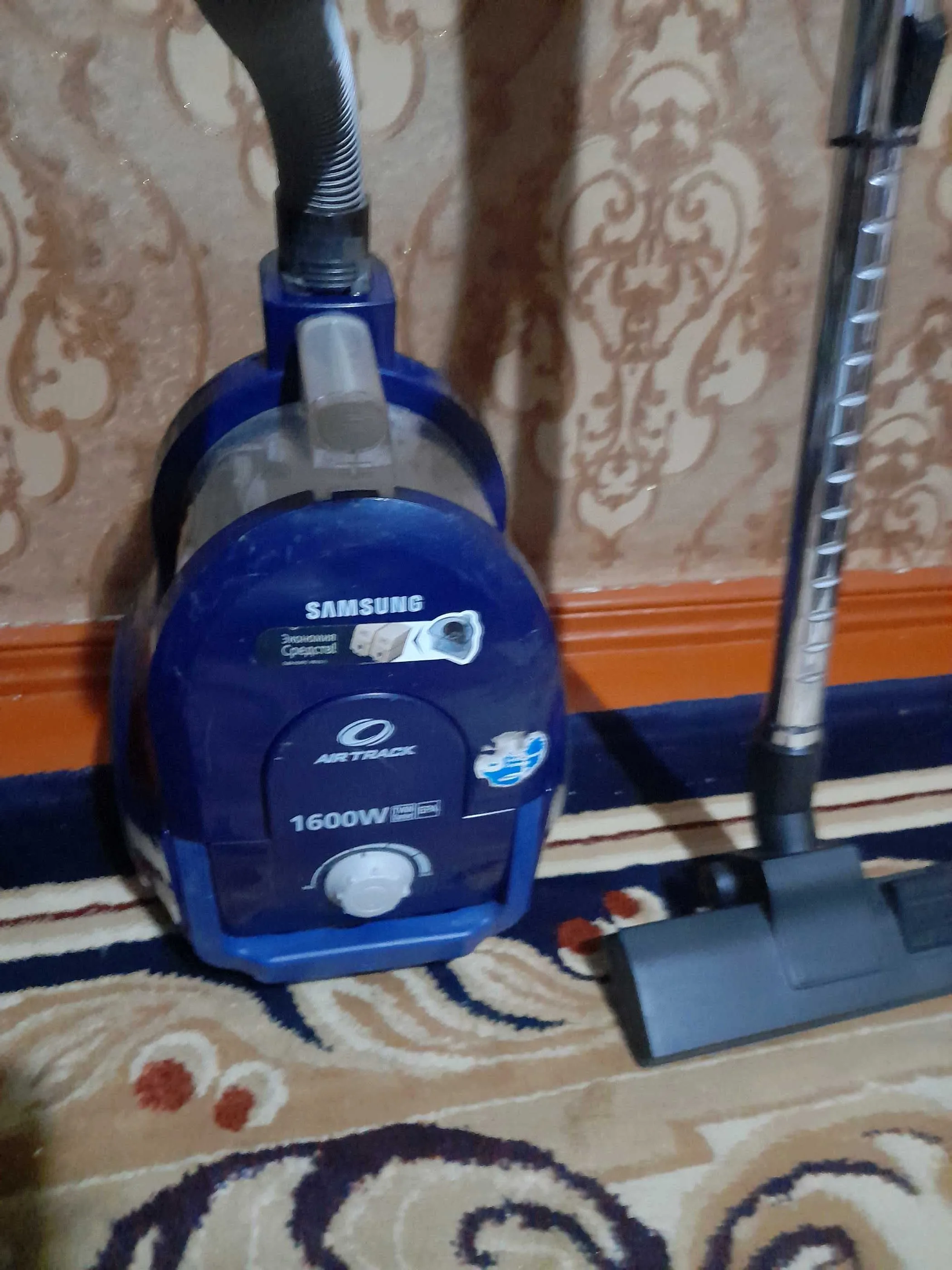 Пылесос SAMSUNG