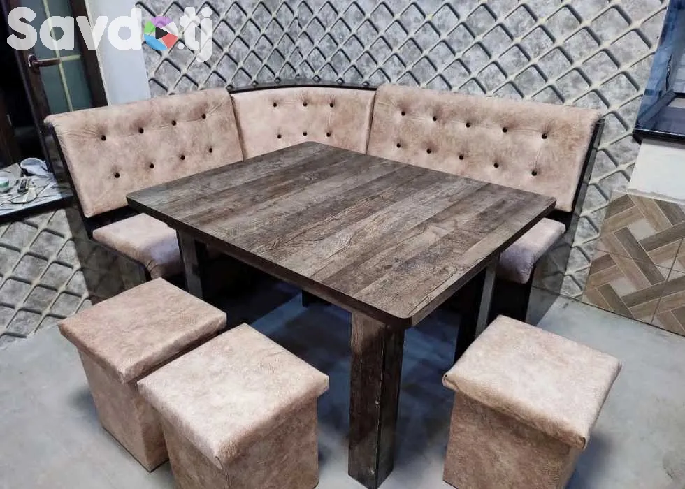 Кухонный уголок