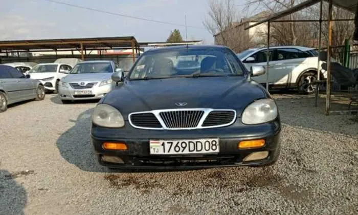 Daewoo Leganza 1998
